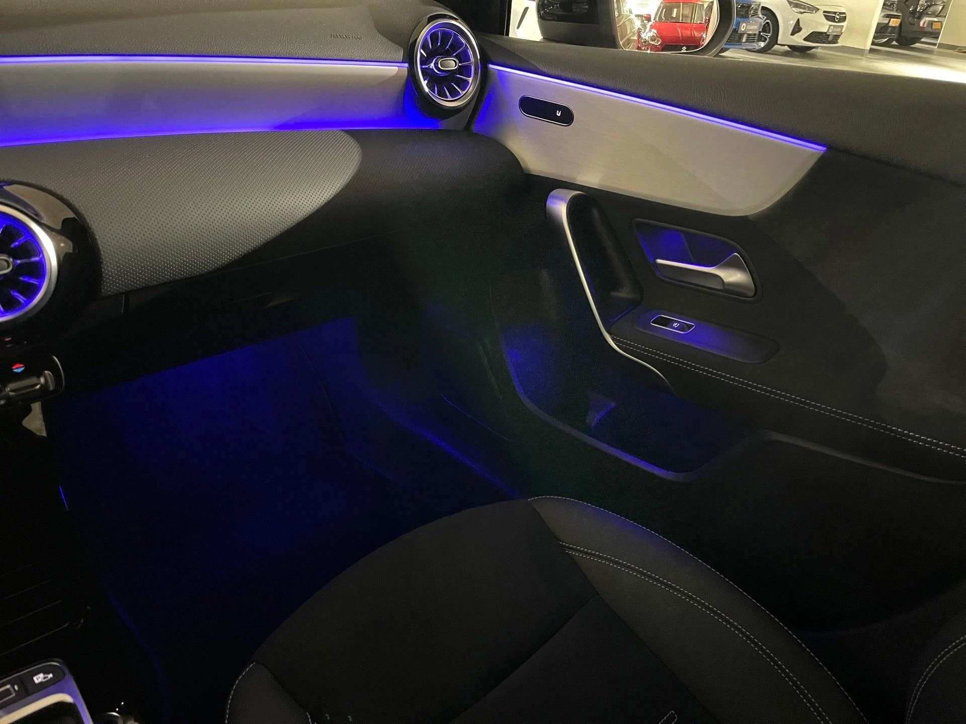 Mercedes-Benz-Classe A-image-8