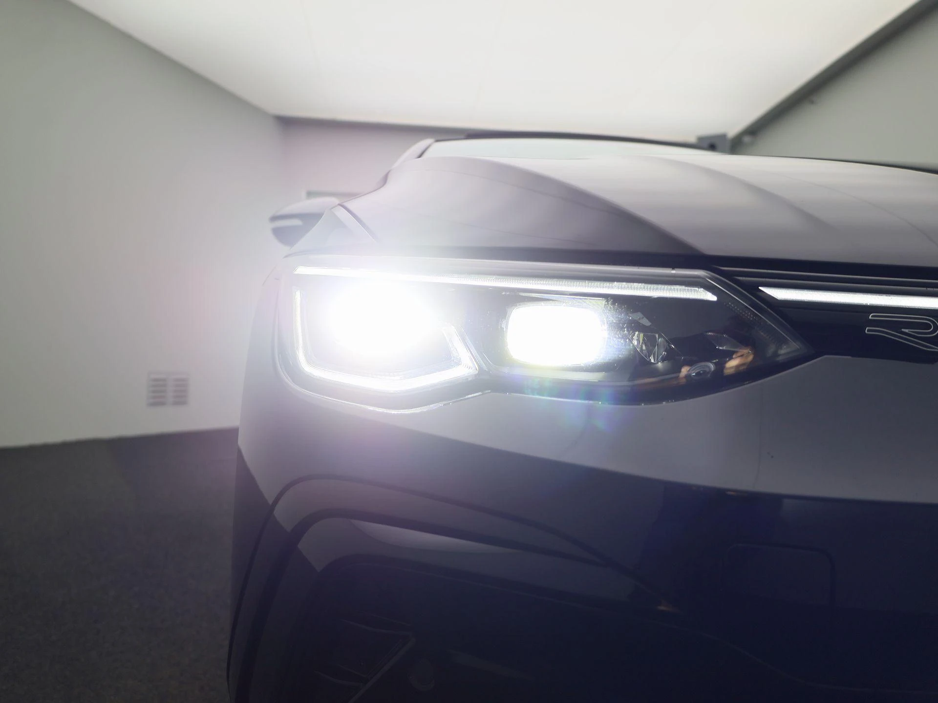 Volkswagen-Golf-image-37