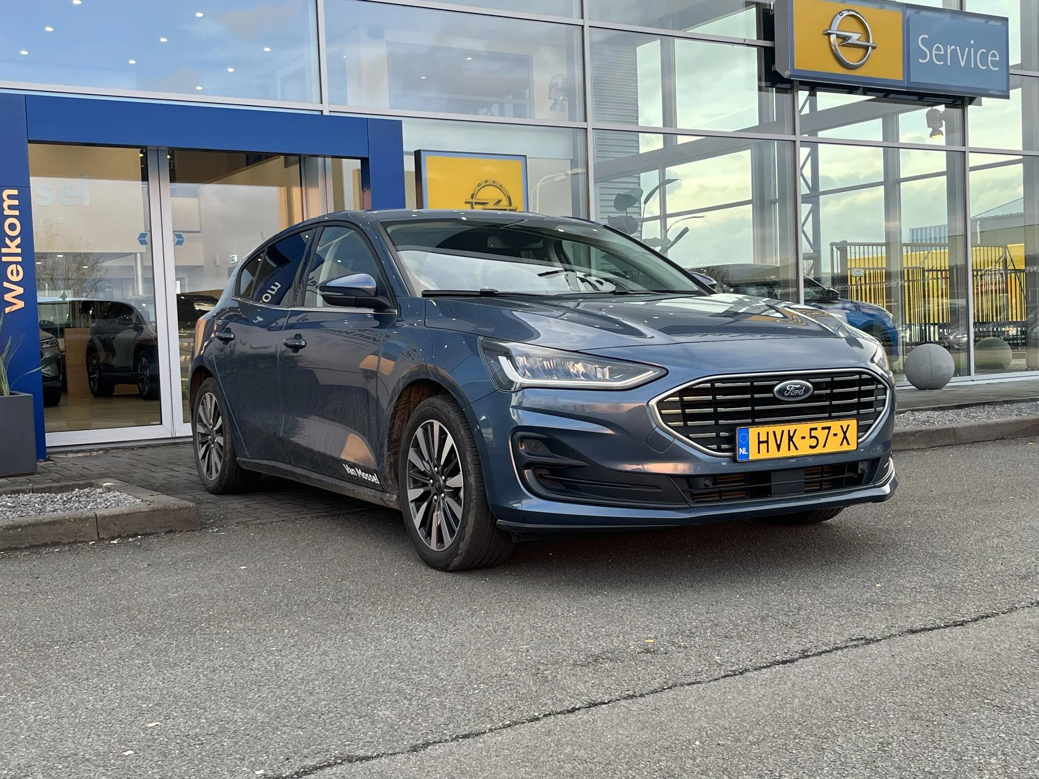 Ford Focus 1.0 EcoBoost Hybrid Titanium X