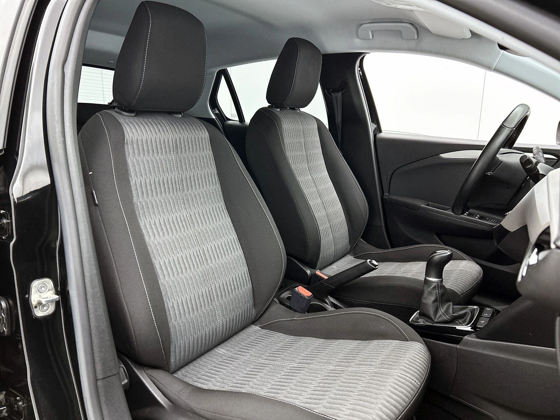 Opel-Corsa-image-37