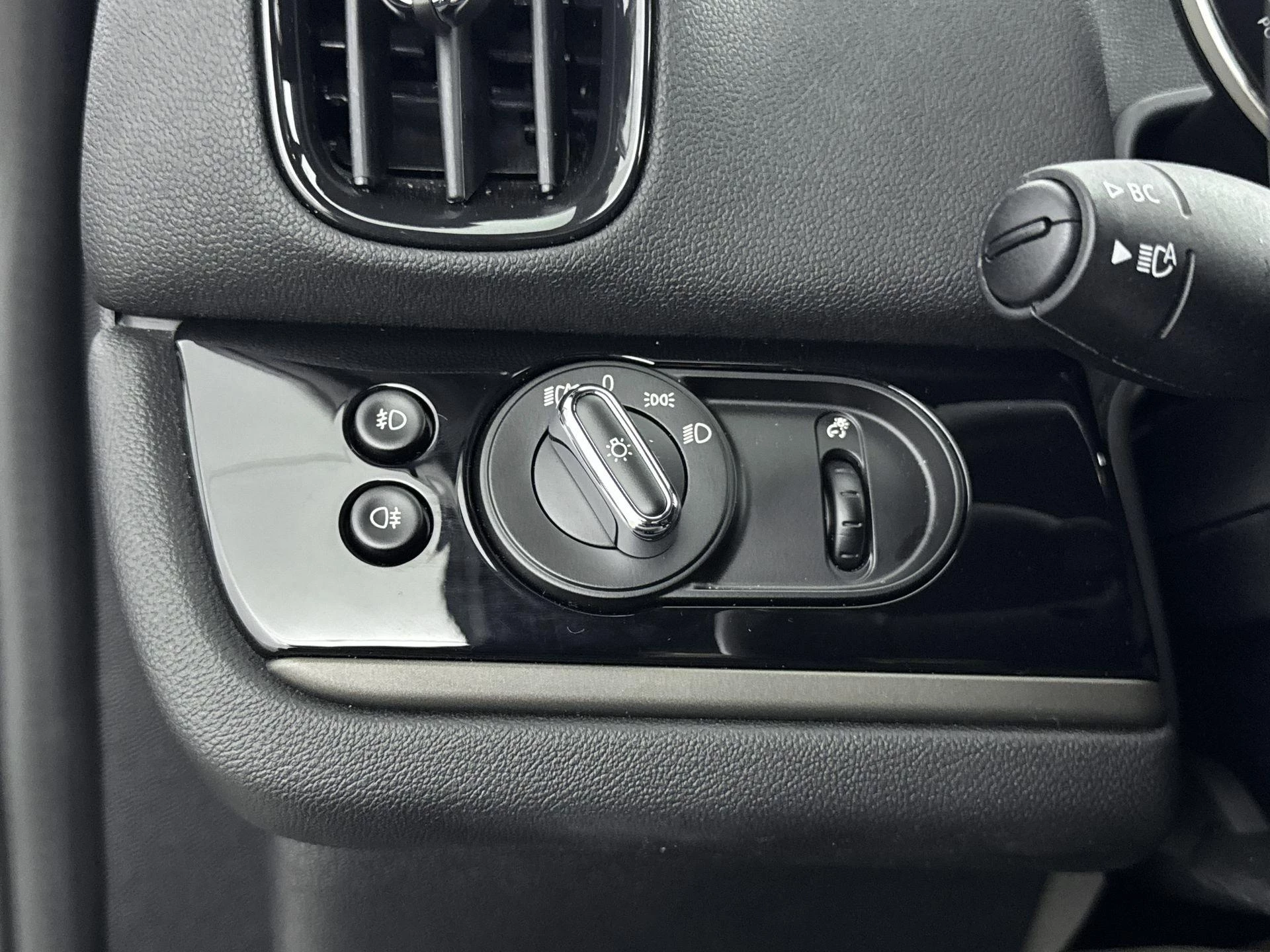 MINI-Countryman-image-21