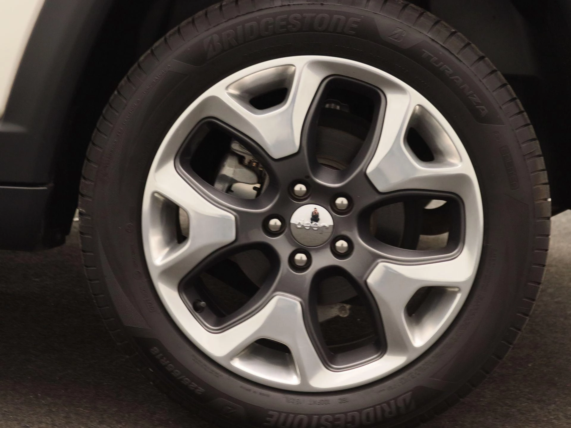 Jeep-Compass-image-15
