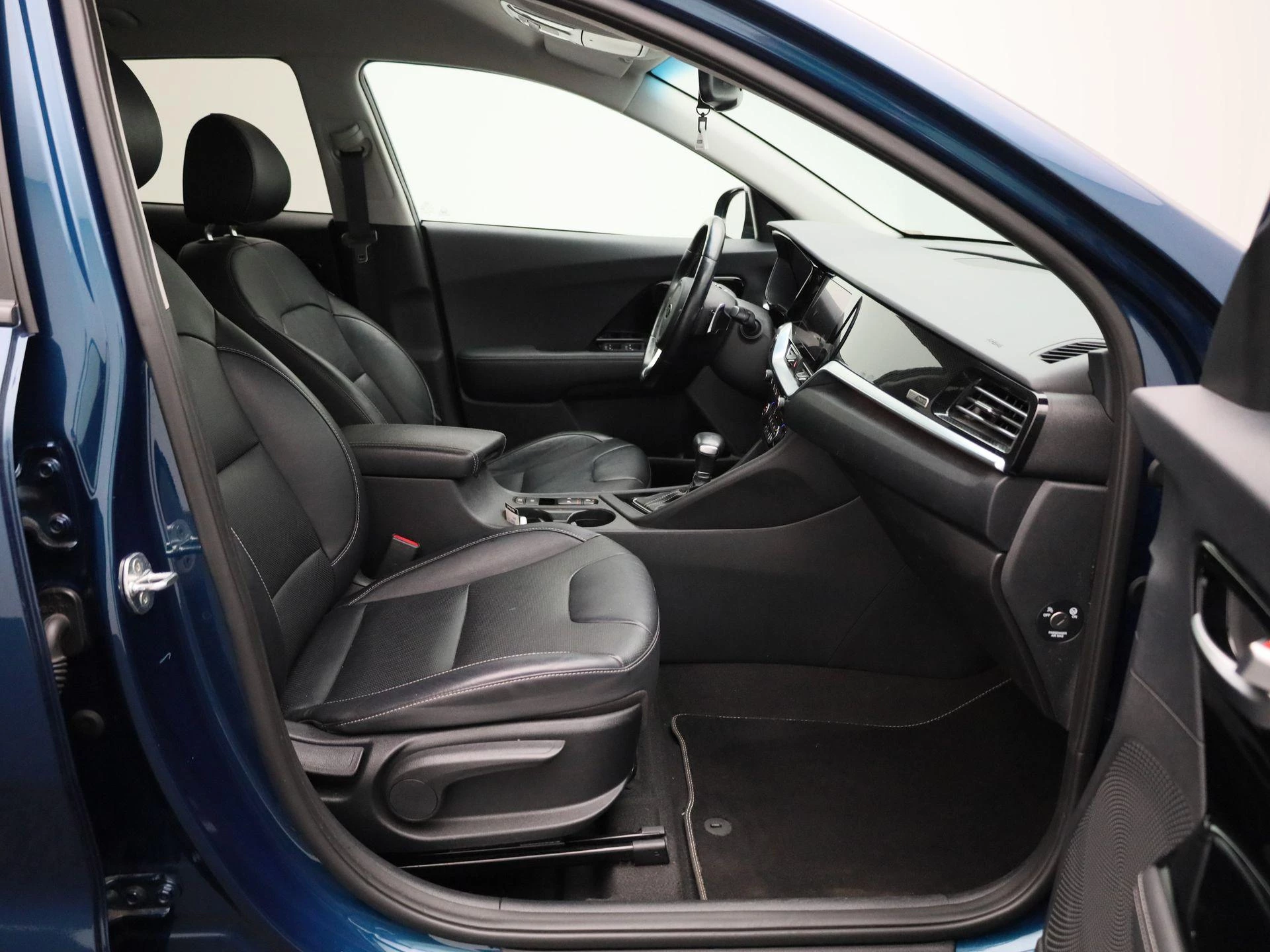 Kia-Niro-image-31