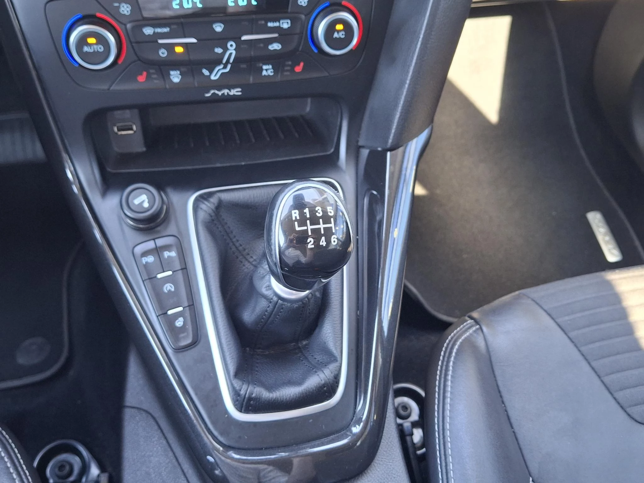 Ford Focus Wagon 1.0 First Edition