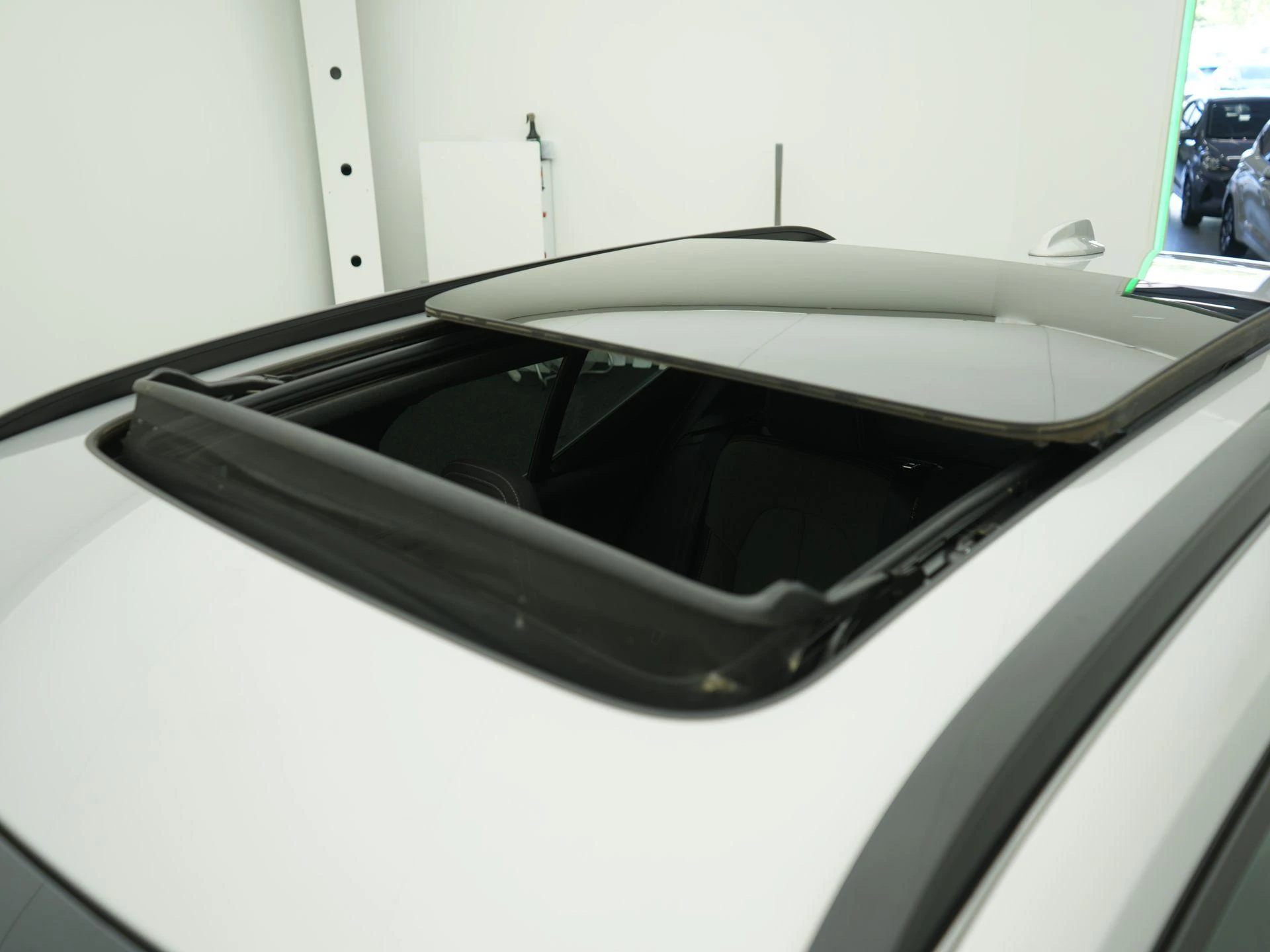 Volvo XC40 1.5 T4 Plug-in hybrid Plus Dark
