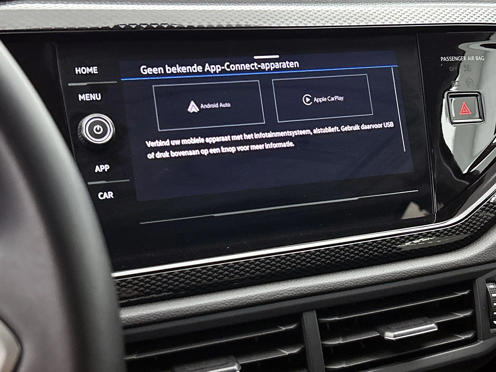 Volkswagen-Polo-image-15