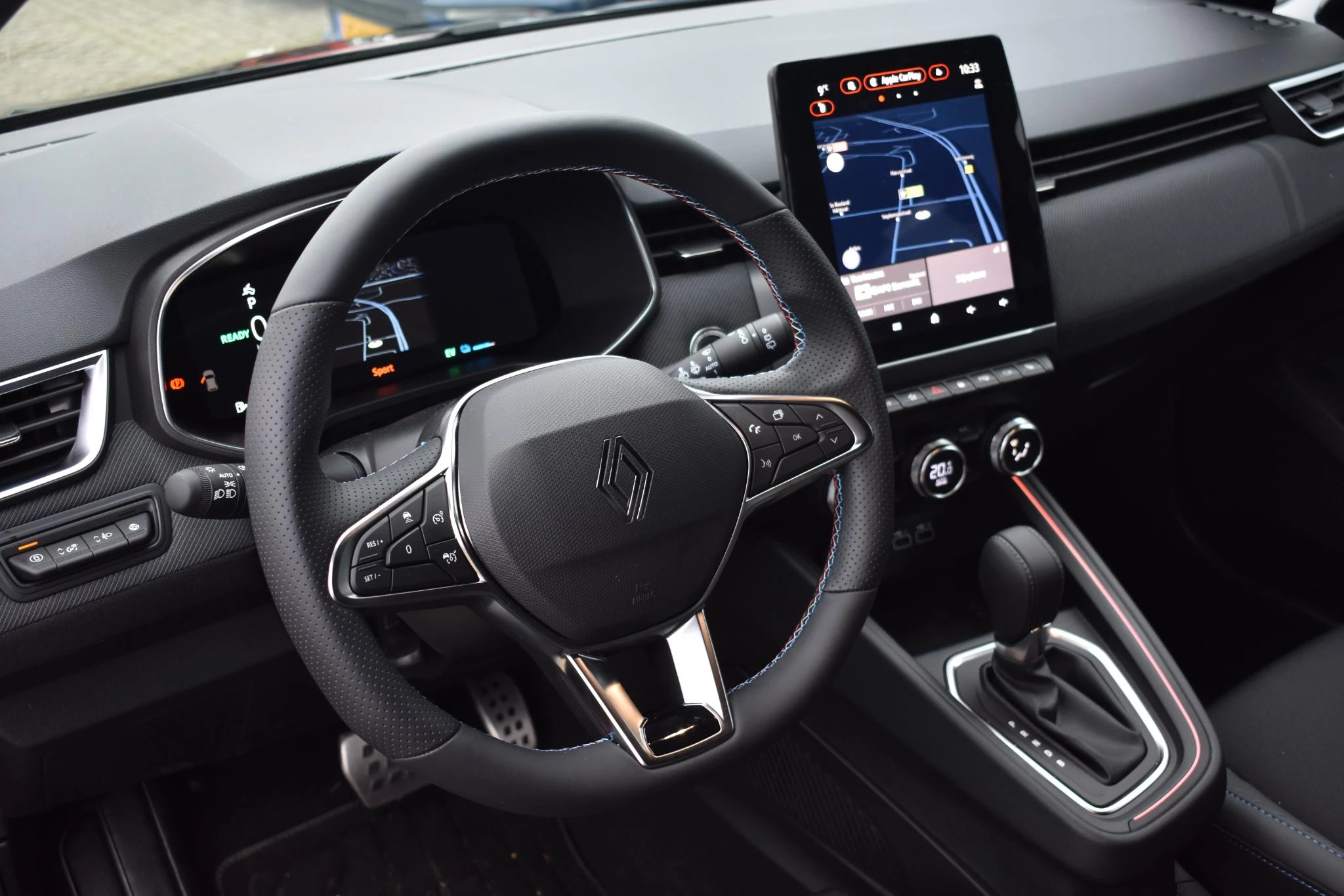 Renault-Clio-image-11