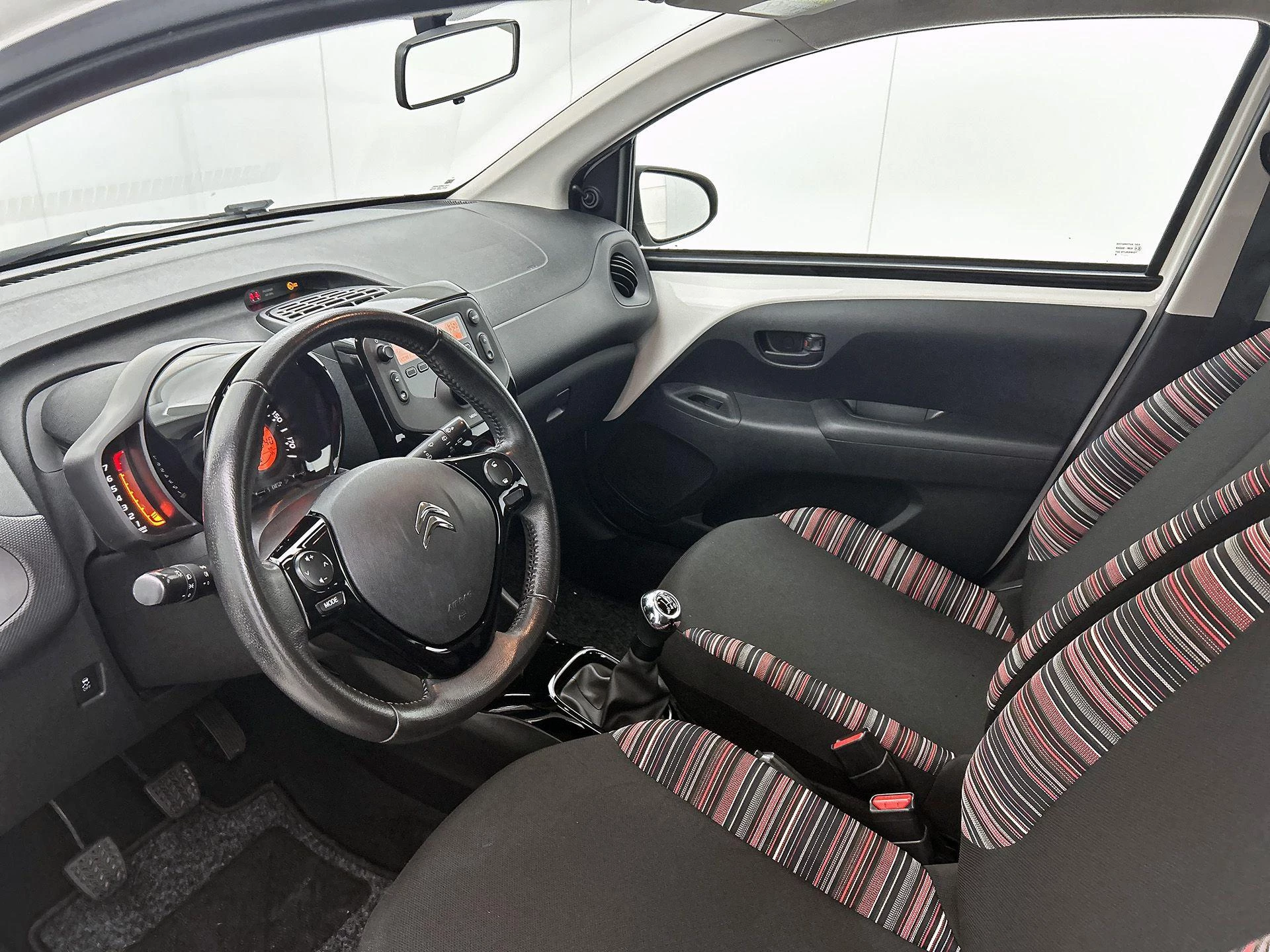 Citroën-C1-image-9