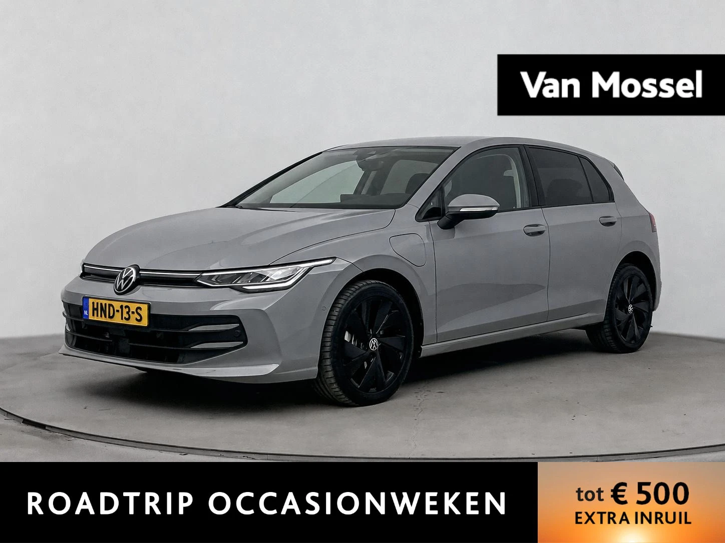 Volkswagen-Golf-image-0