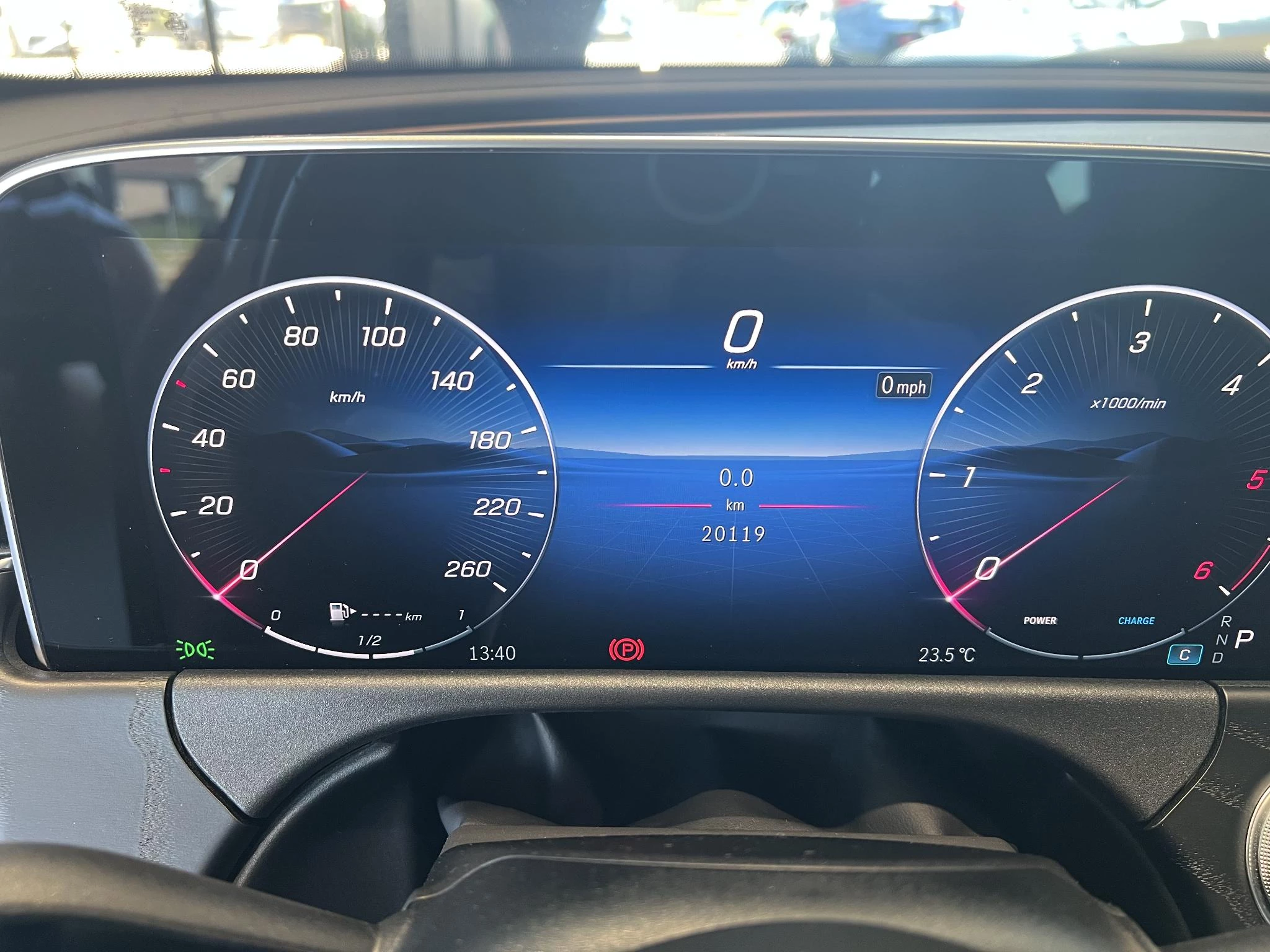 Mercedes-Benz-Classe E-image-15