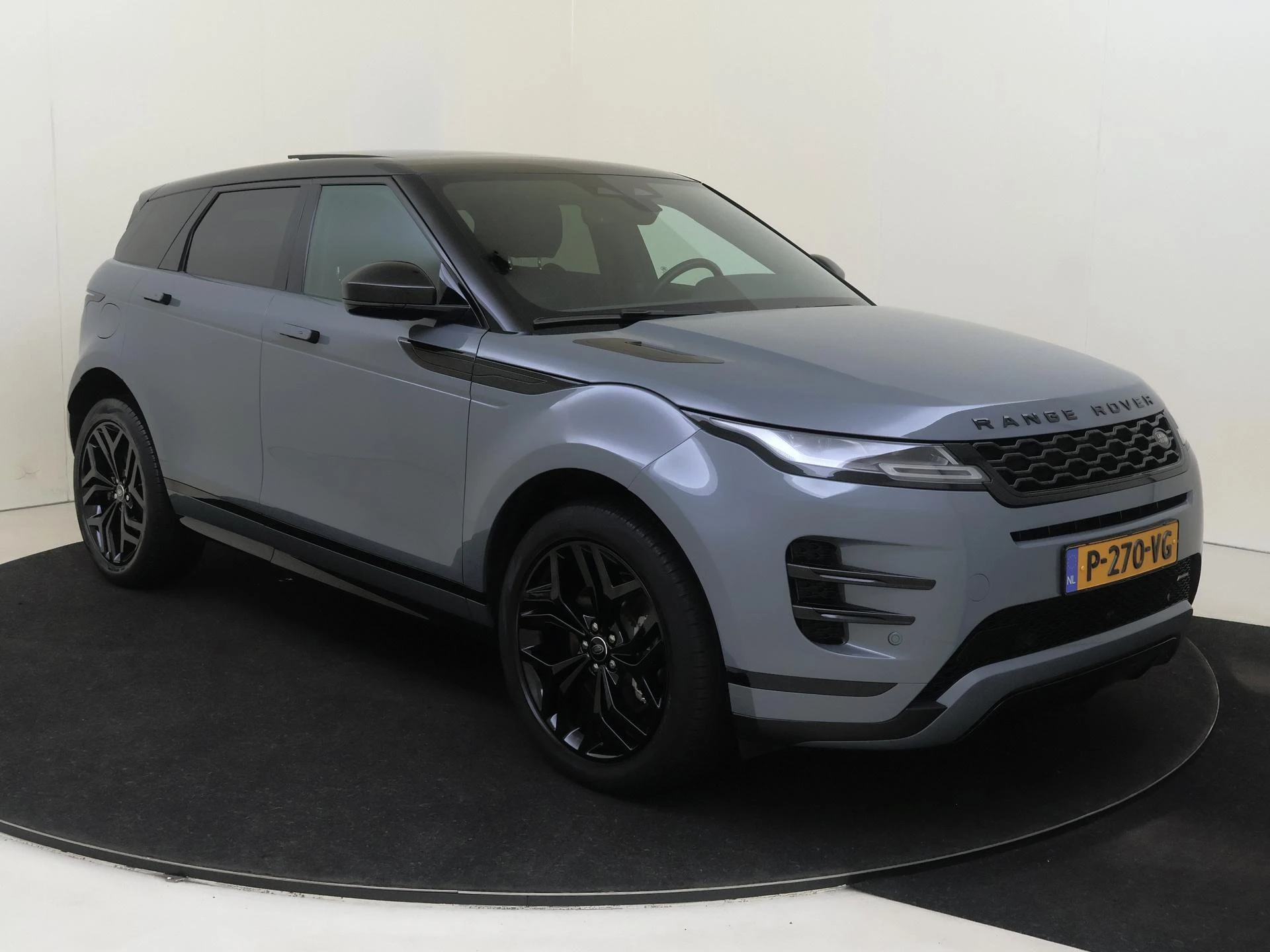 Land Rover-Range Rover Evoque-image-1