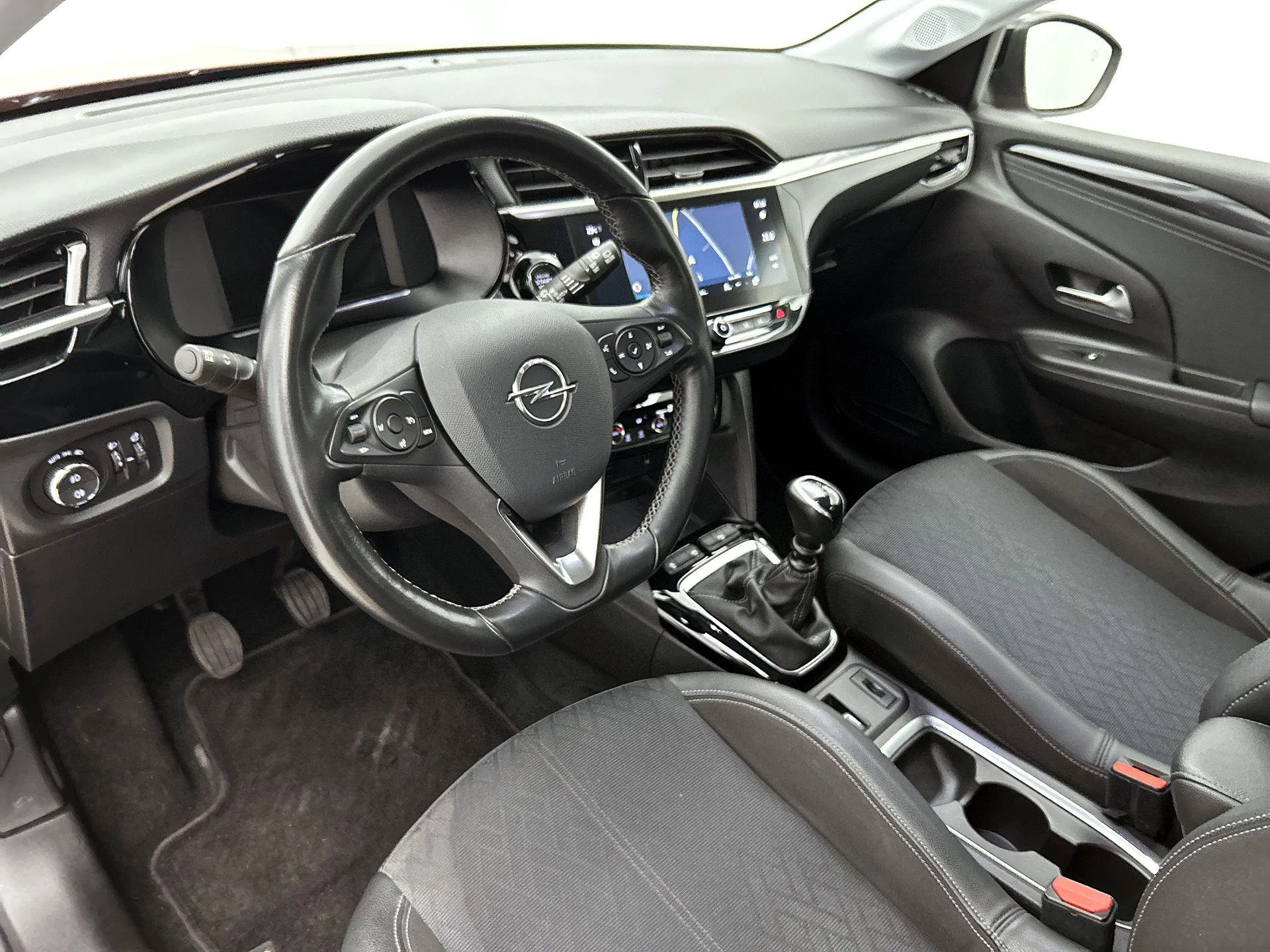Opel-Corsa-image-19