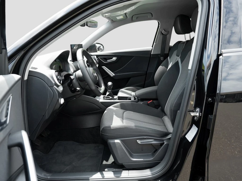 Audi Q2 30 TFSI advanced Kamera AHK GRA GWF