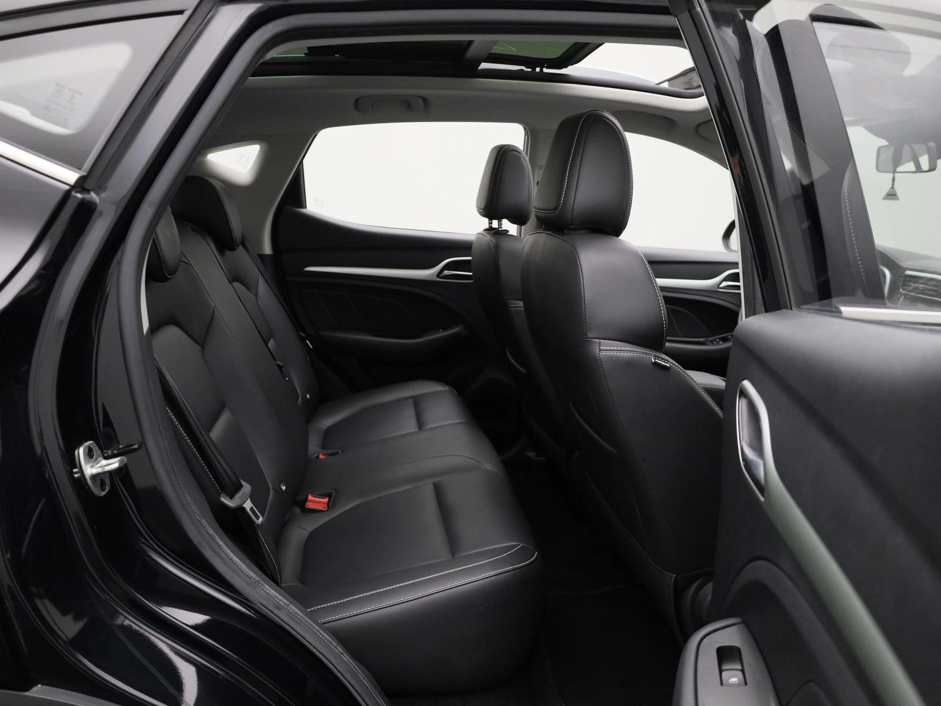 MG ZS EV MG Luxury 45 kWh