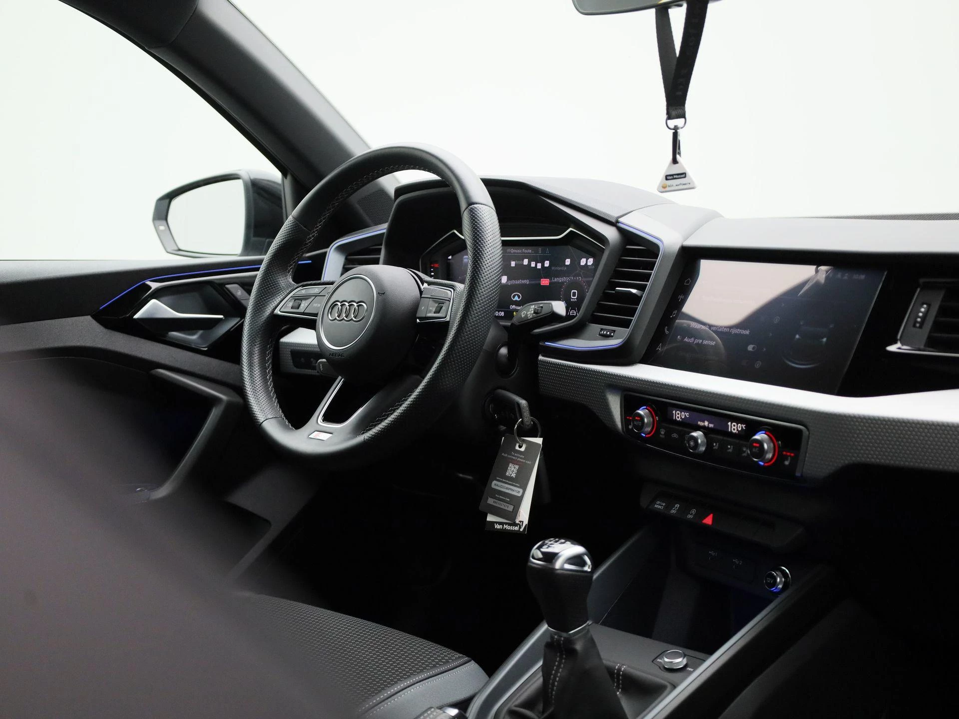 Audi-A1 Sportback-image-39