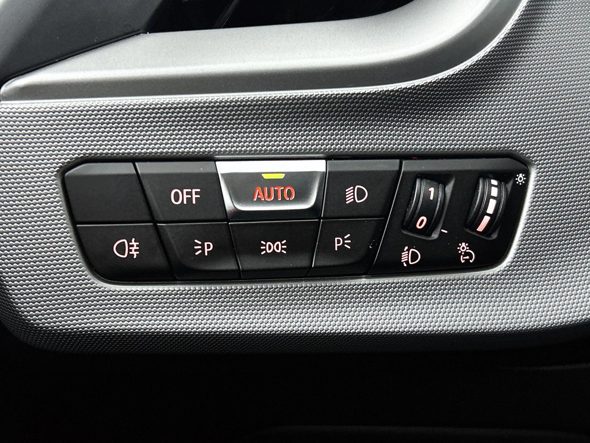 BMW-1 Serie-image-24