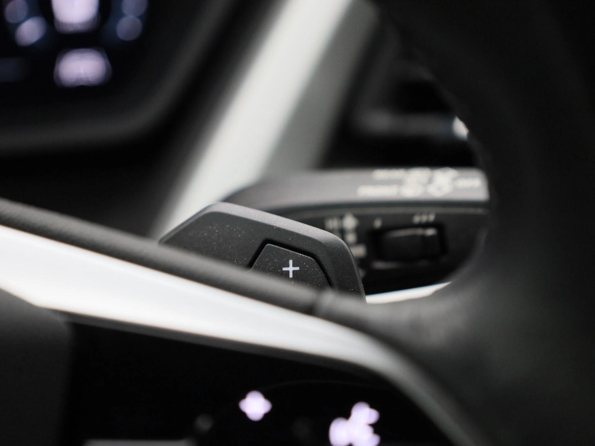 Audi-Q4 e-tron-image-29