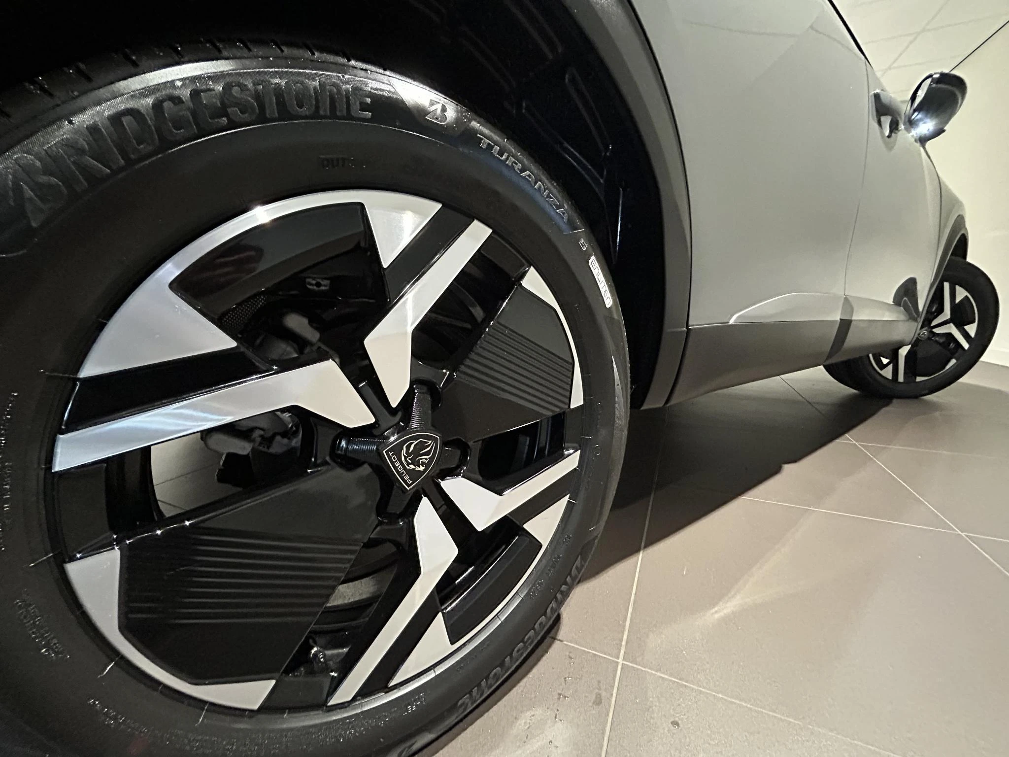 Peugeot-2008-image-25
