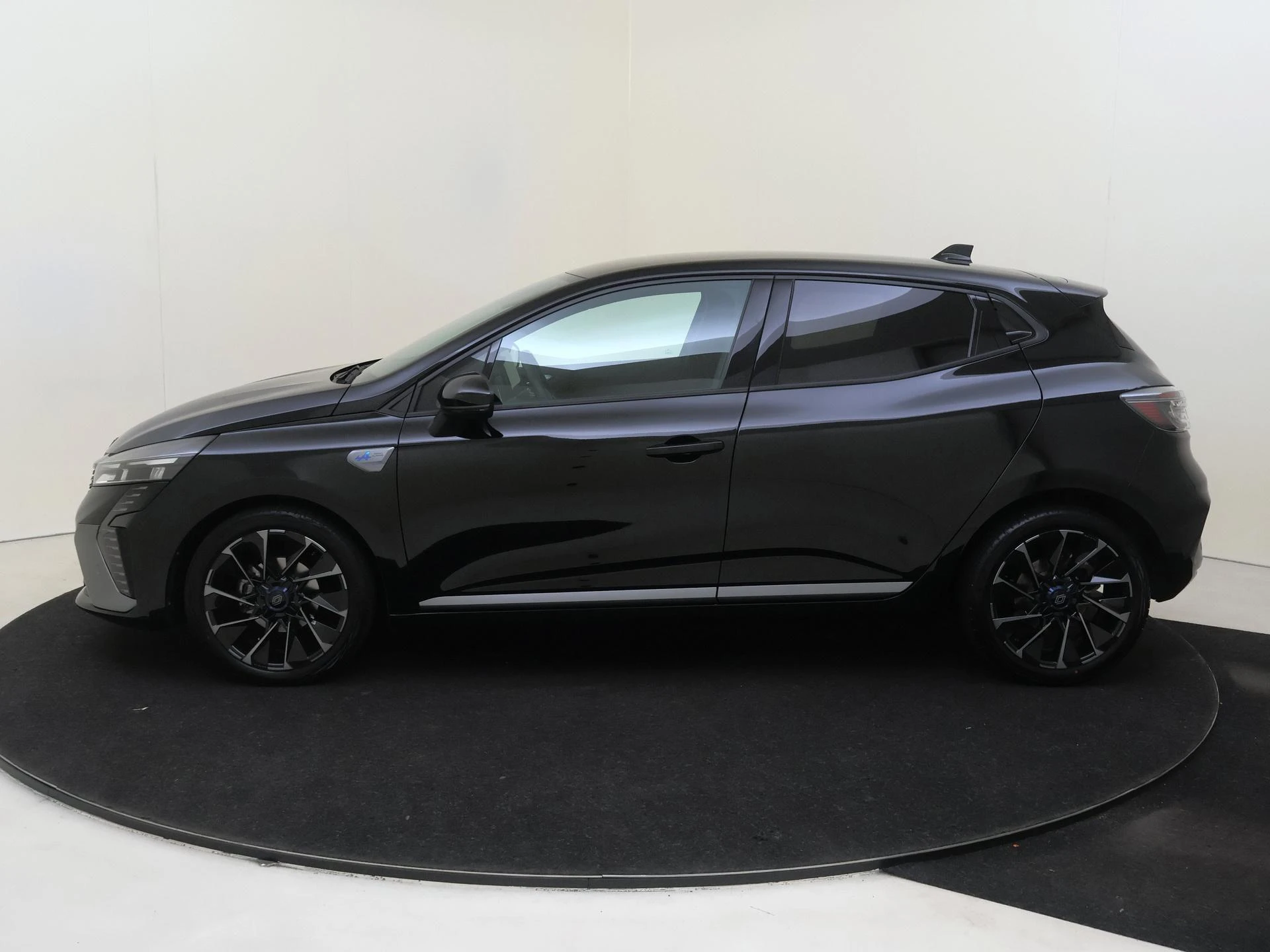 Renault-Clio-image-7