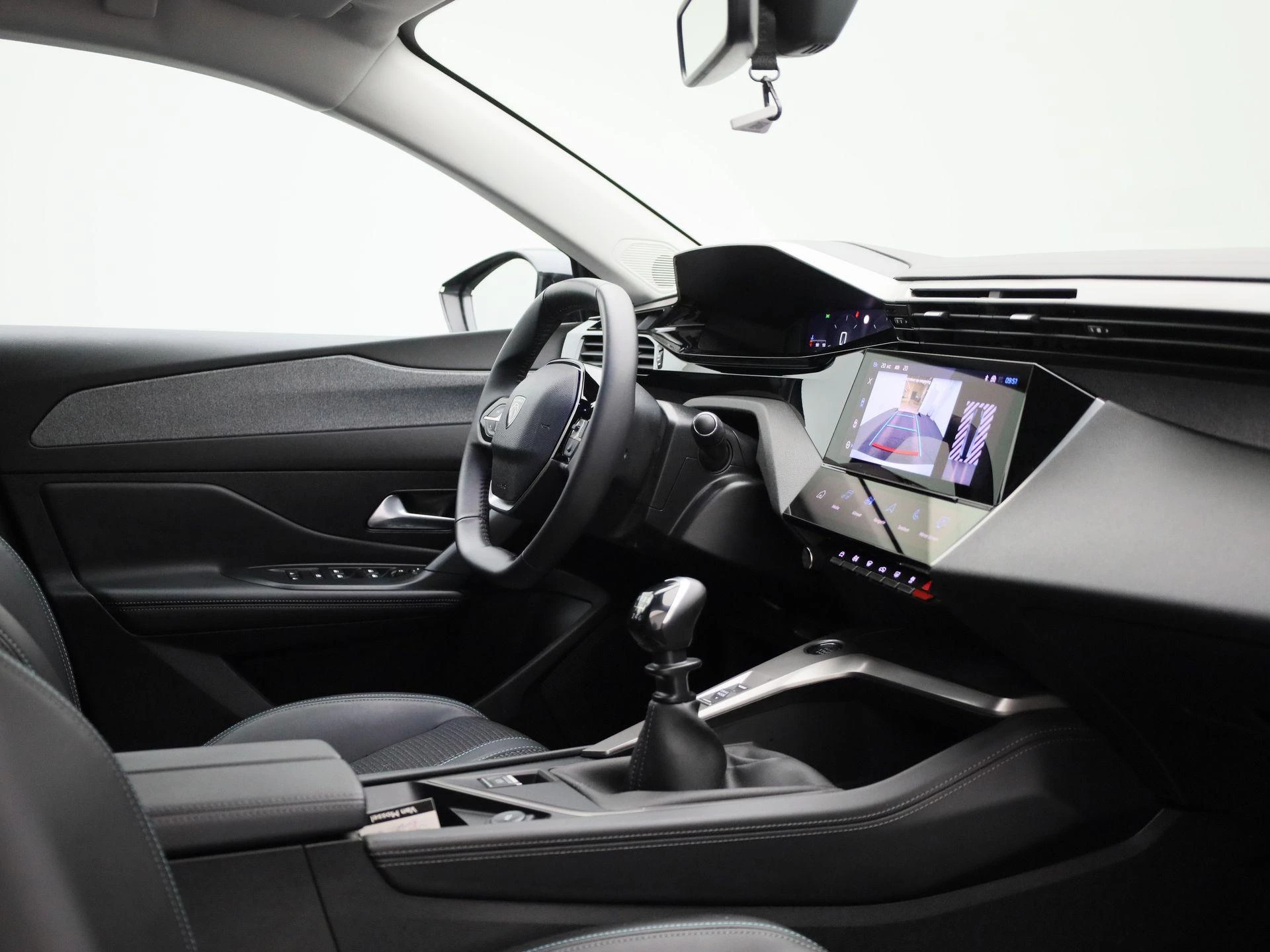 Peugeot-308-image-30