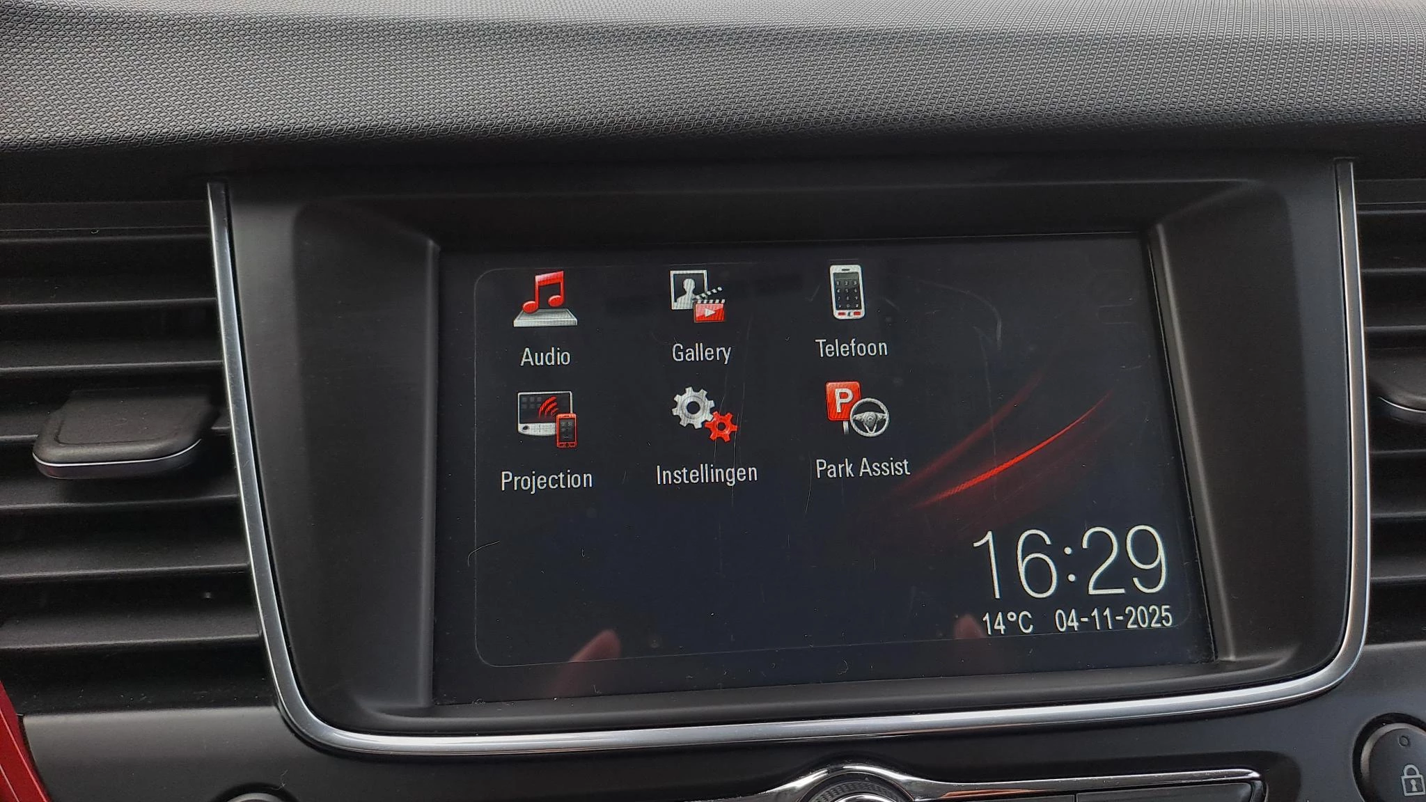 Opel-Crossland X-image-13