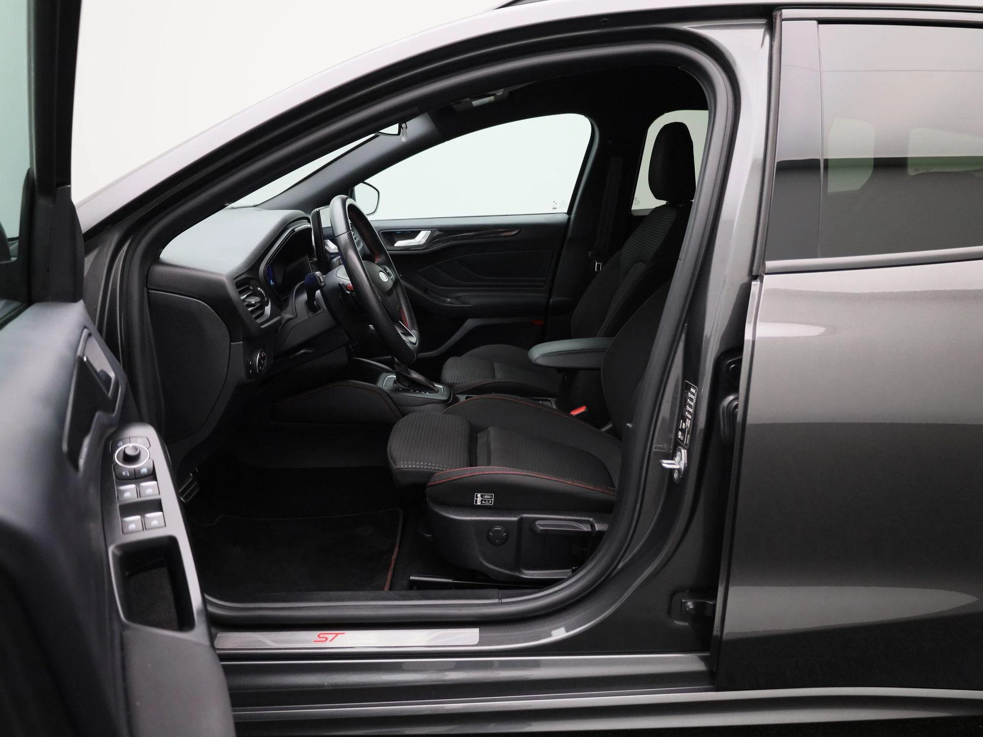 Ford-Focus-image-8