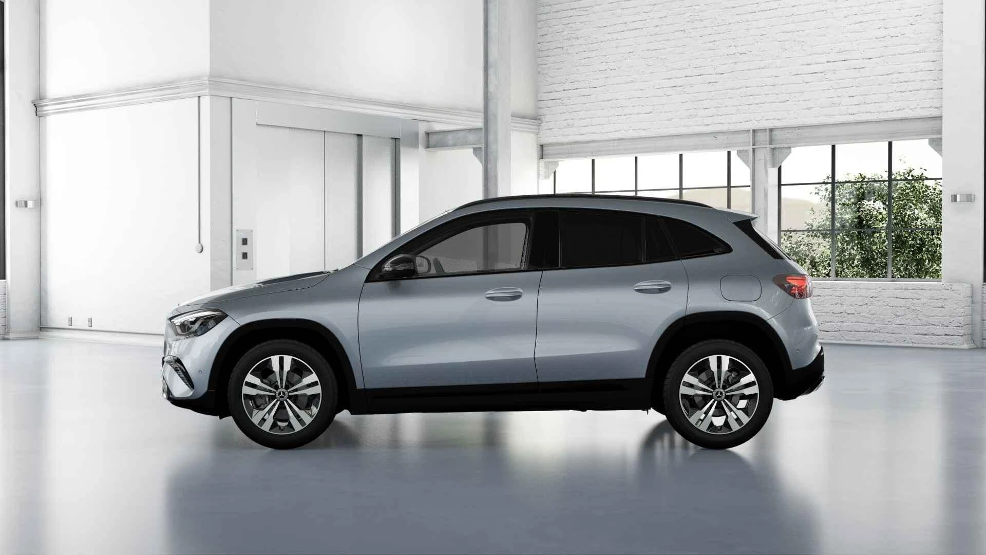Mercedes-Benz-GLA-image-6