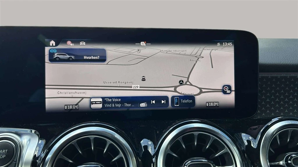 Mercedes-Benz-EQB-image-13