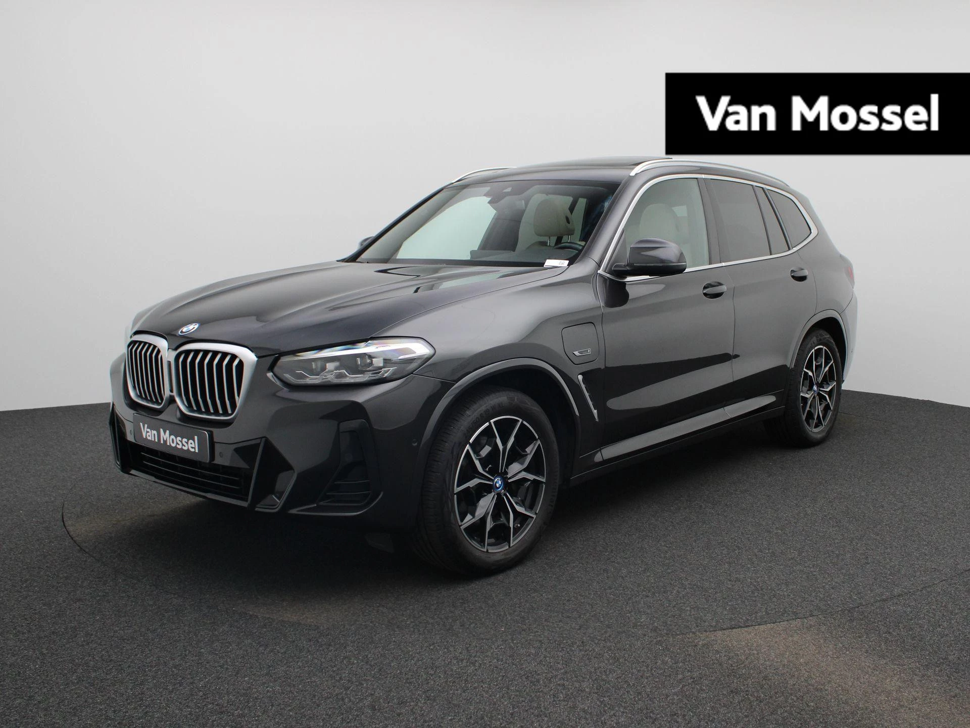BMW-X3-image-0