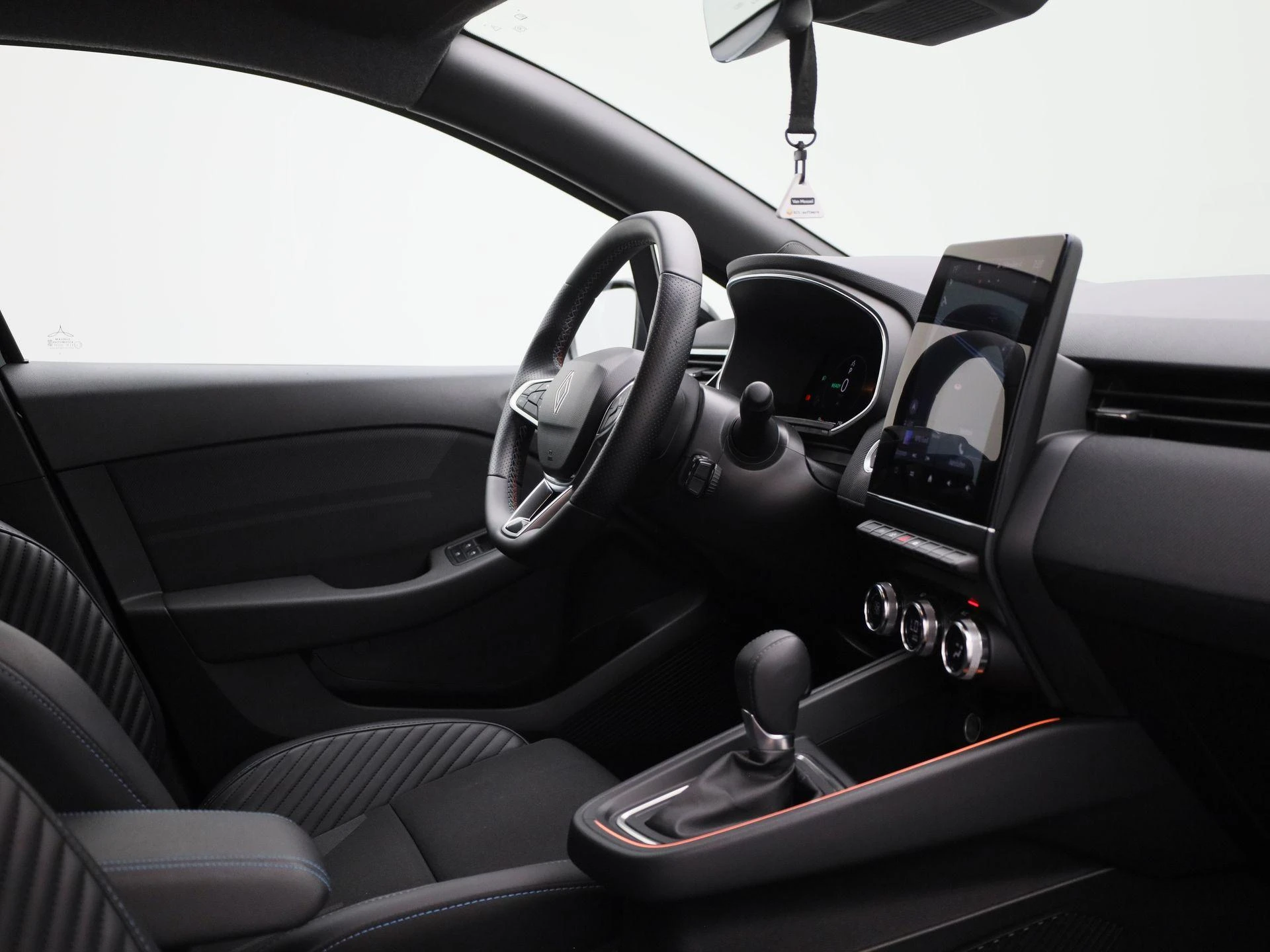 Renault-Clio-image-30