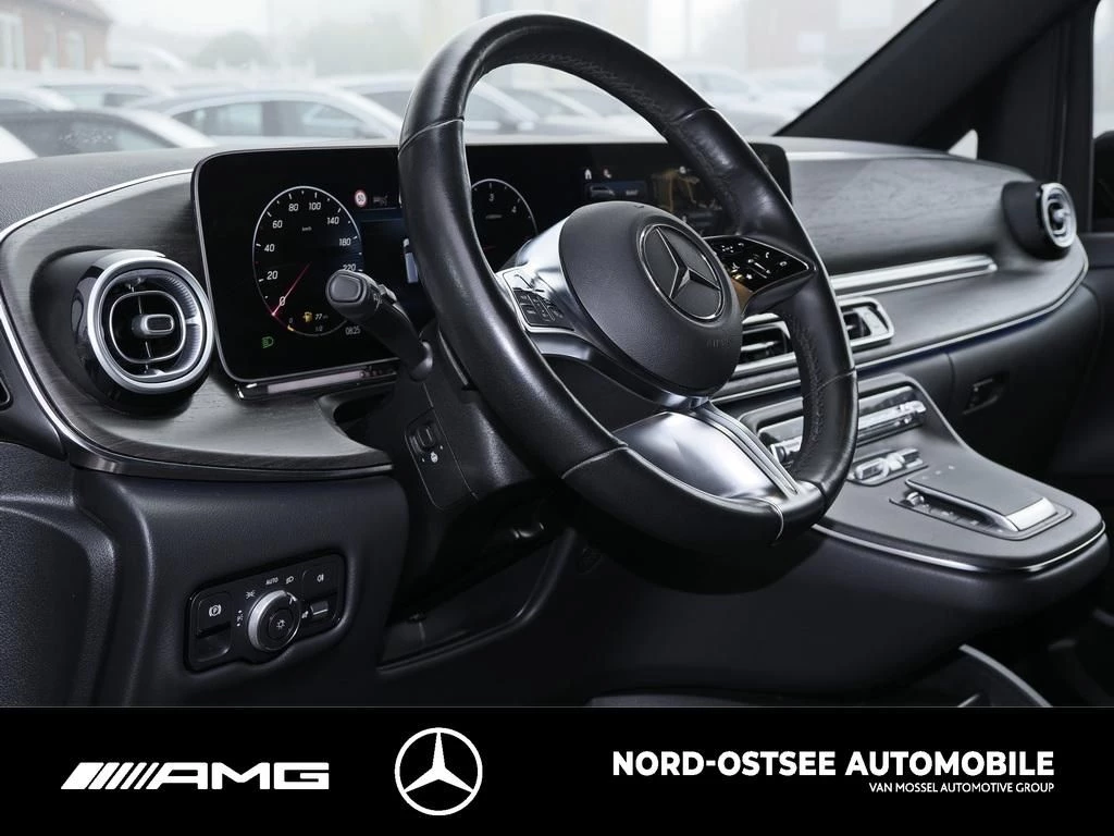 Mercedes-Benz V-Klasse 300 d STYLE AMG AHK 360°KAMERA MBUX 9G TRONIC Style