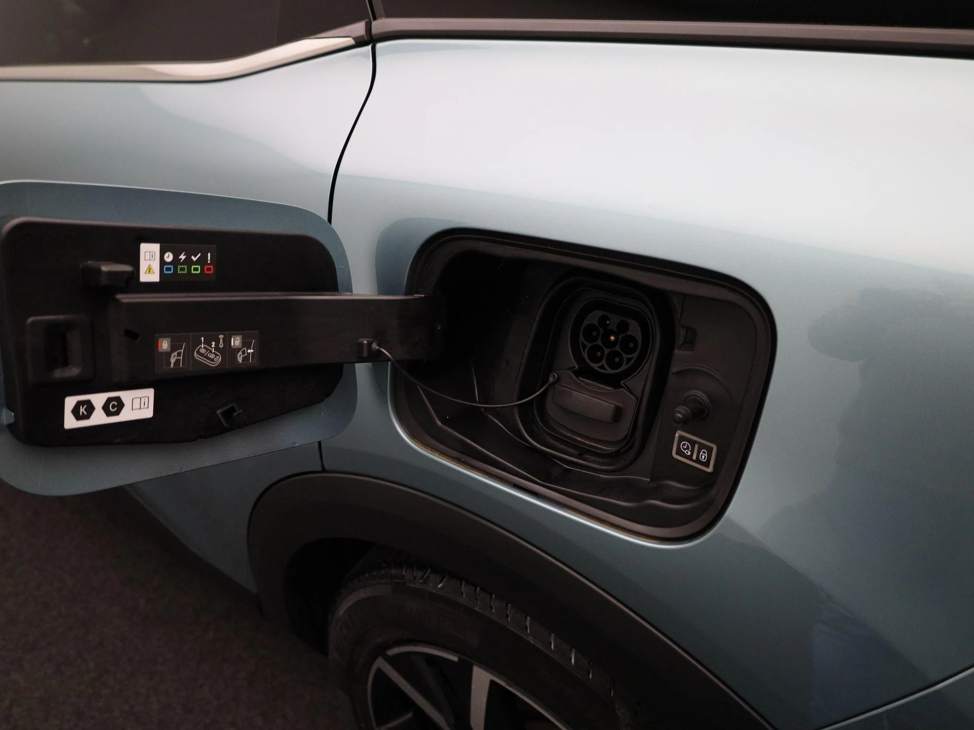 Citroën-ë-C4-image-11