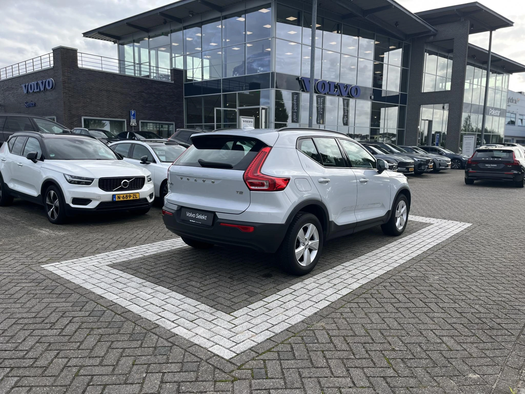 Volvo-XC40-image-14