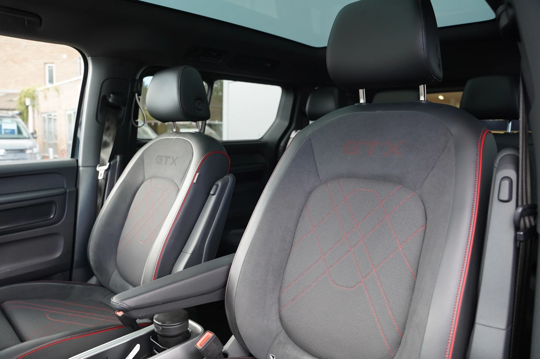 Volkswagen-ID. Buzz-image-31