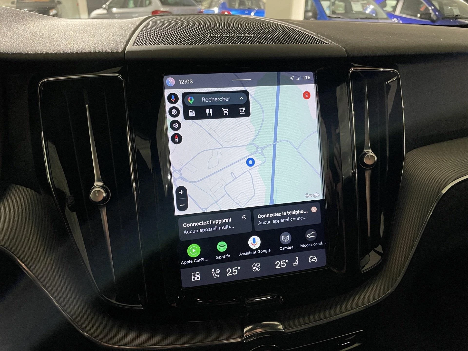 Volvo-XC60-image-2