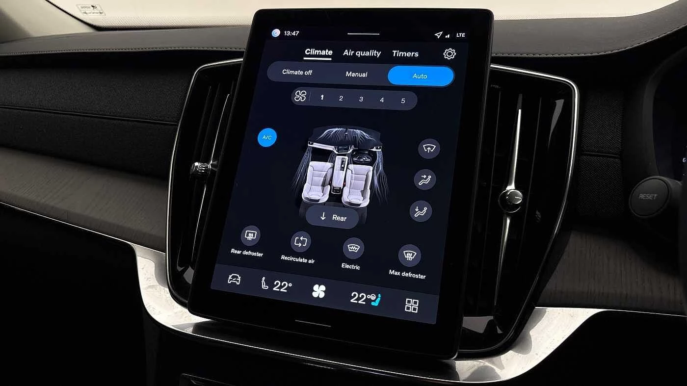 Volvo-XC90-image-37