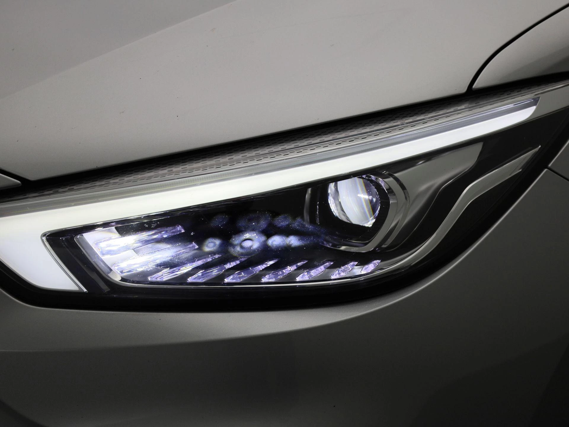 MG-ZS EV-image-31