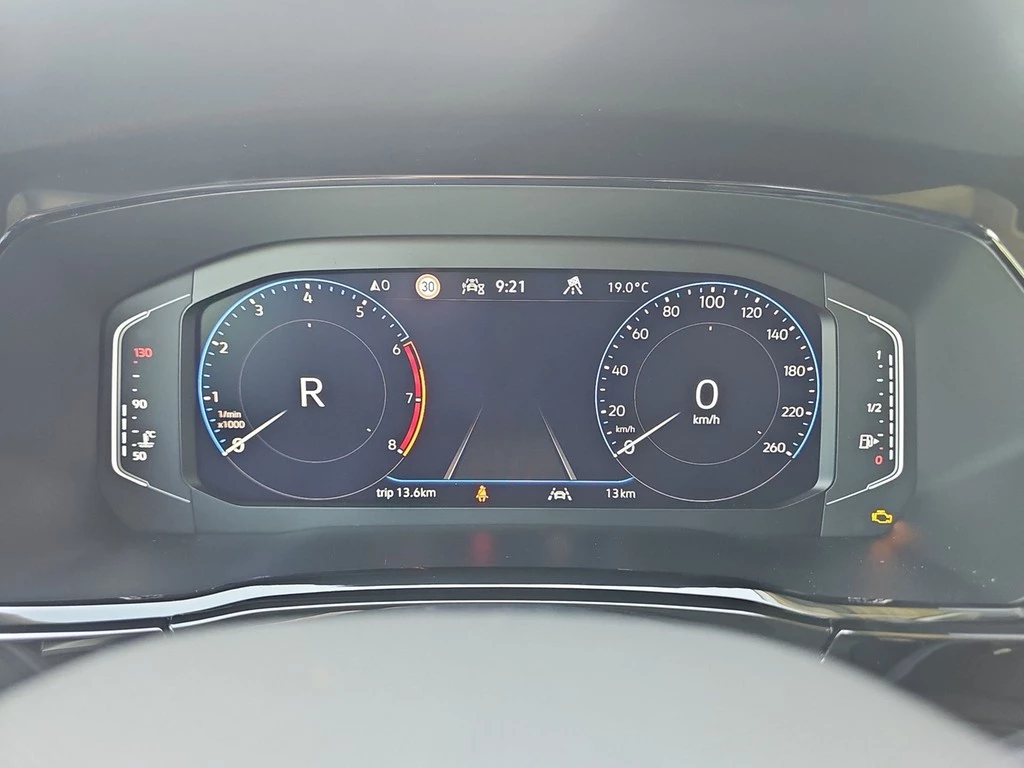 Volkswagen Touran 1,5l TSI DSG Highline *AHK*Rear View*ACC