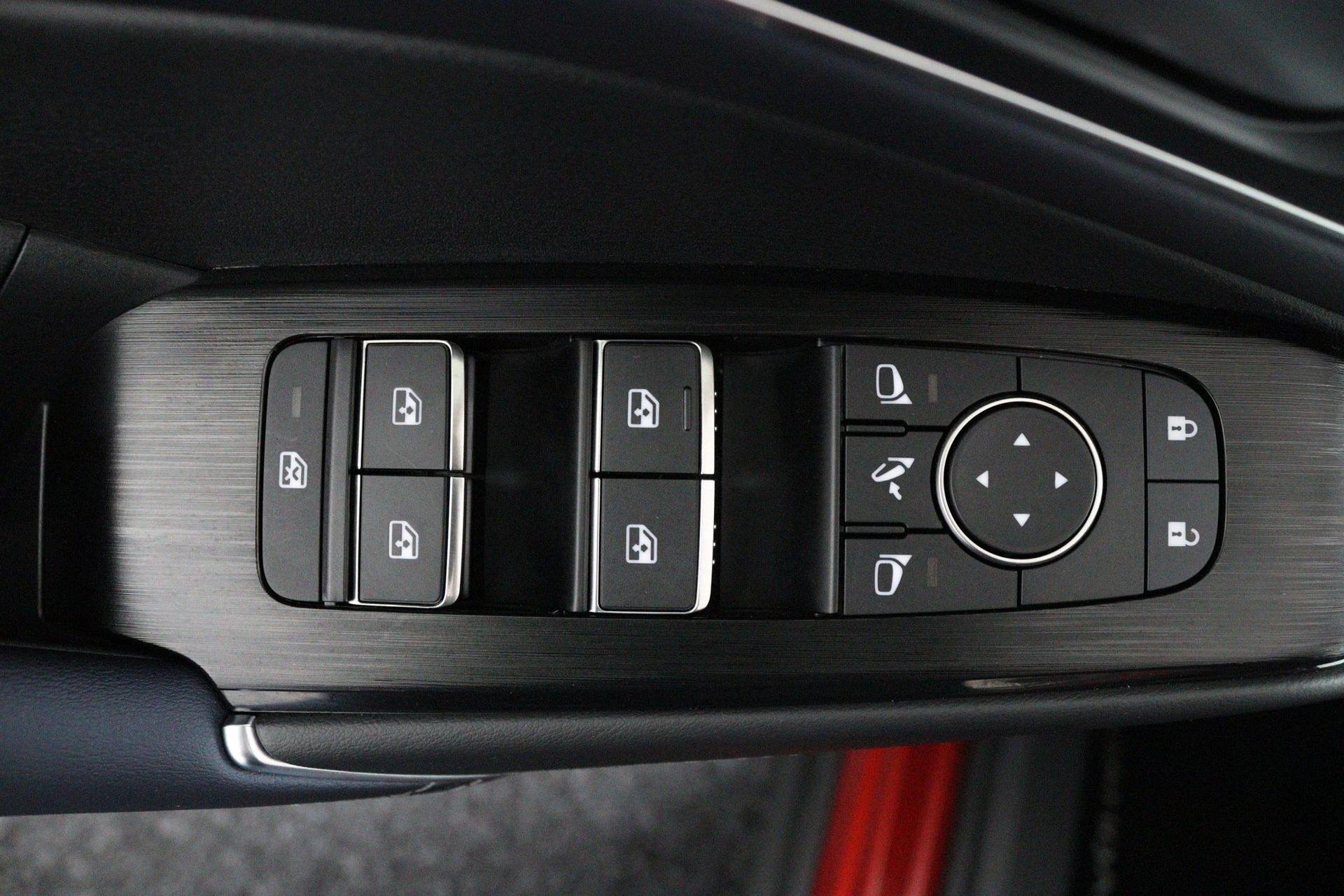 Nissan-QASHQAI-image-22