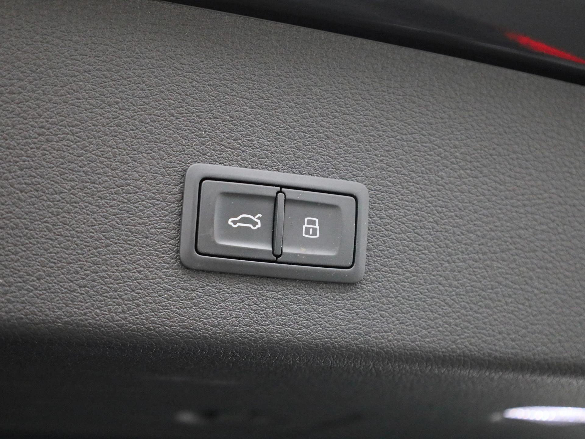 Audi-e-tron-image-14