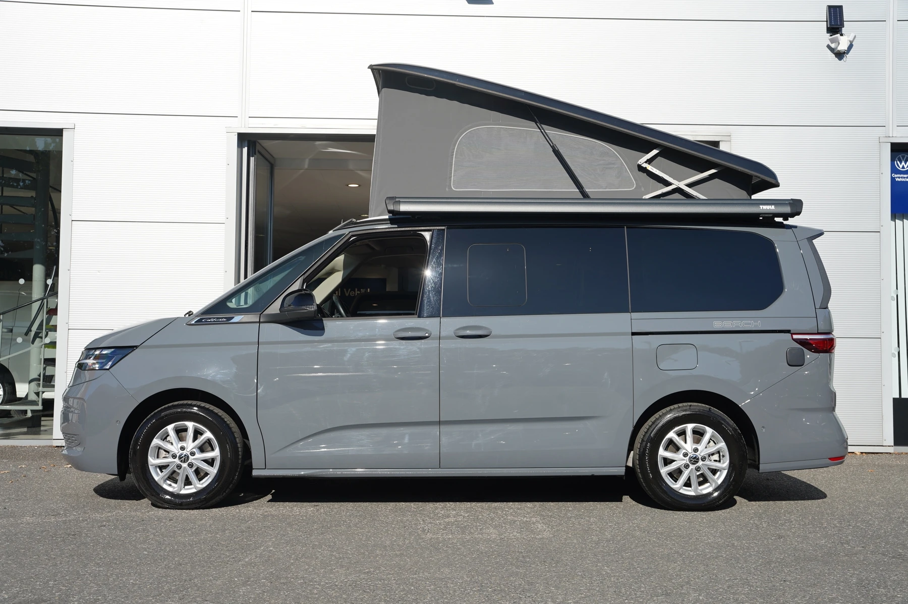 Volkswagen-California-image-13
