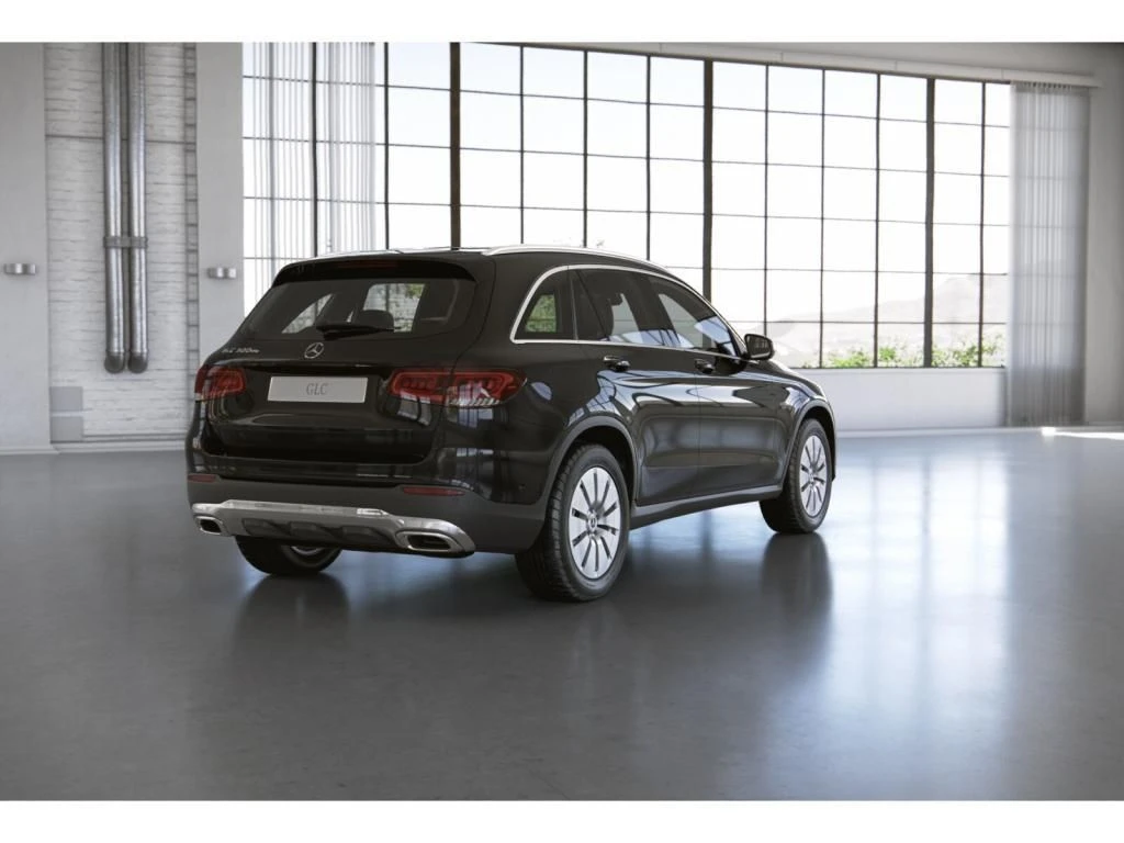 Mercedes-Benz-GLC 300 de-image-3