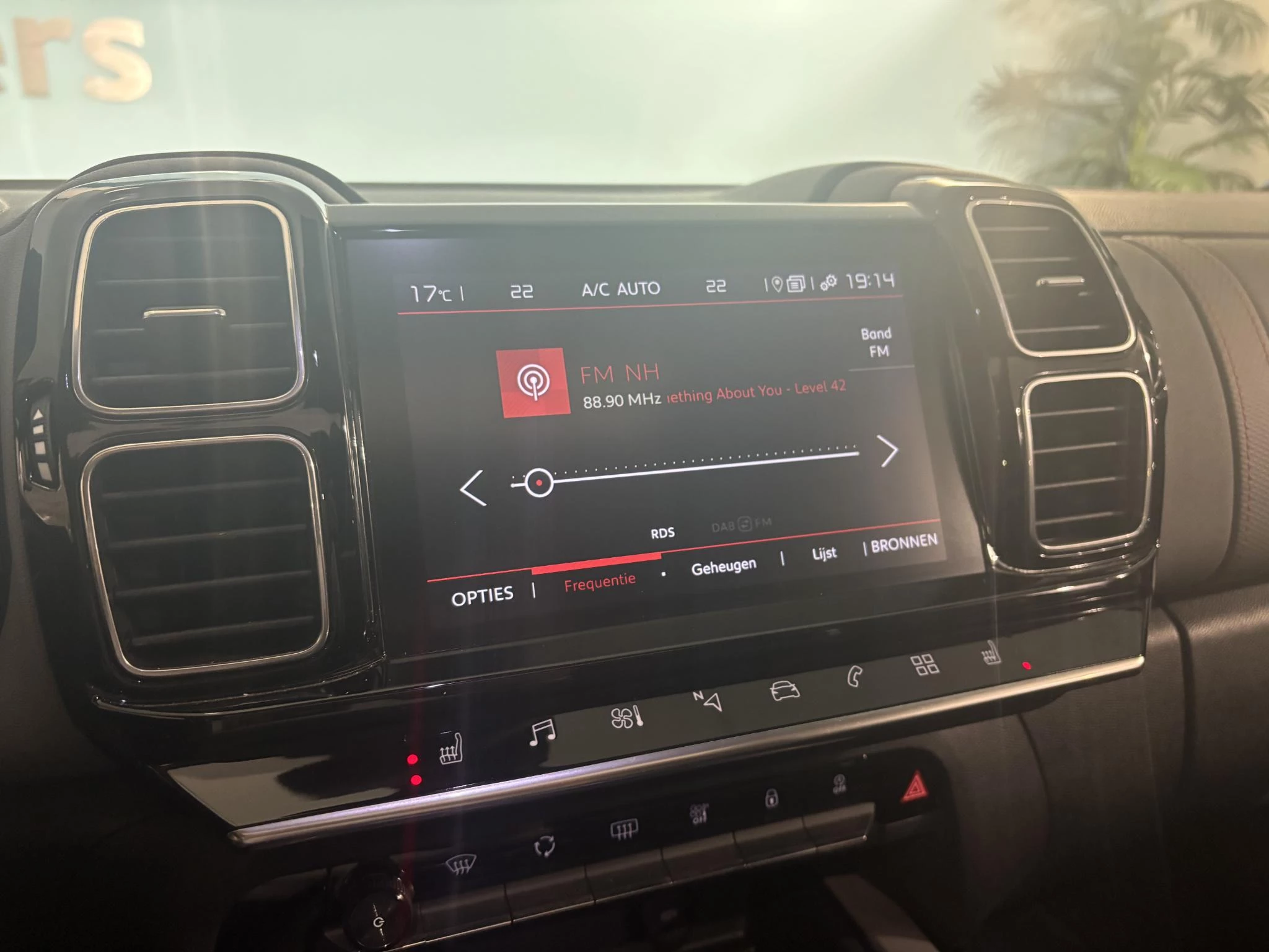 Citroën-C5 Aircross-image-23