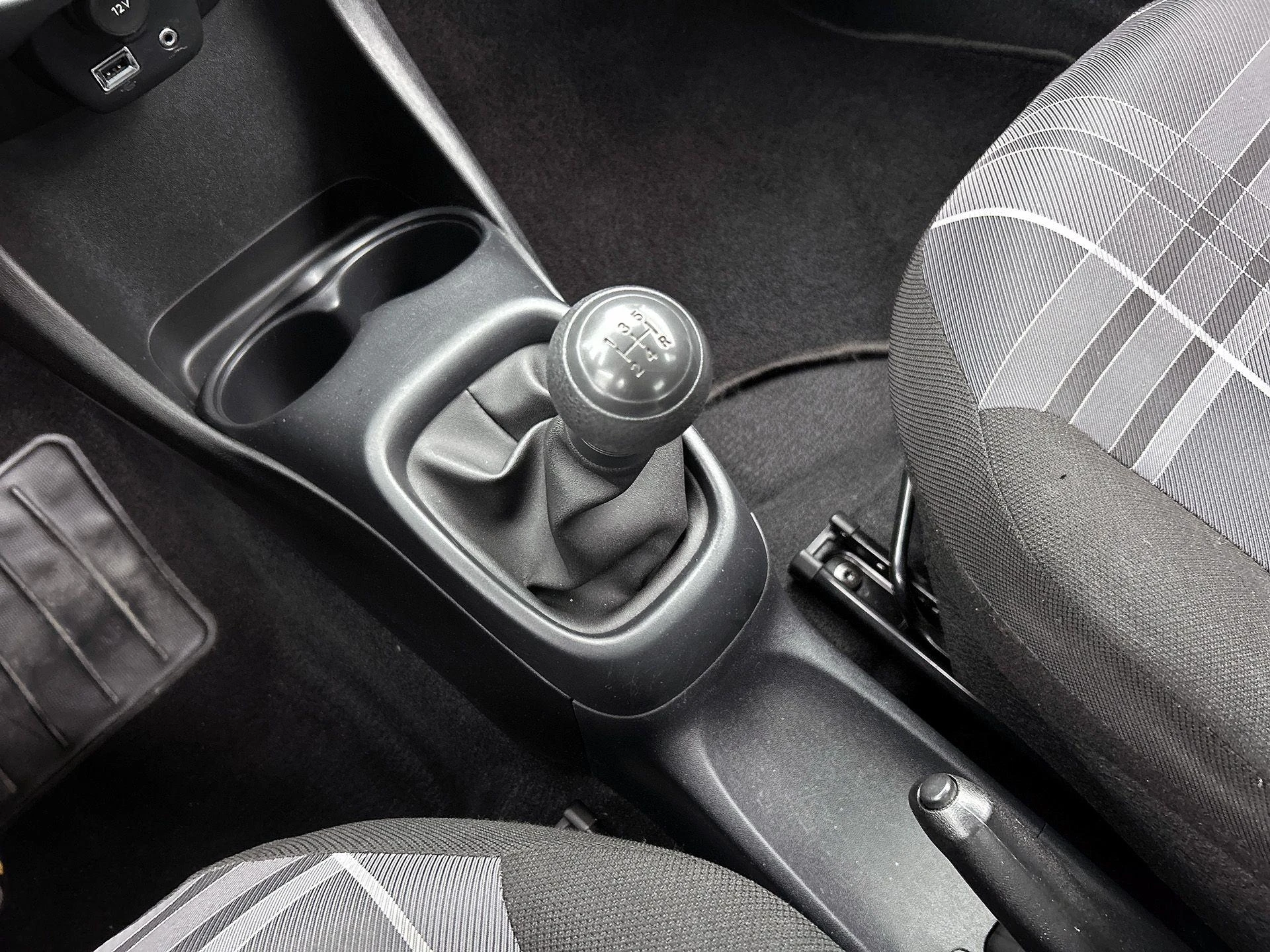Peugeot-108-image-16