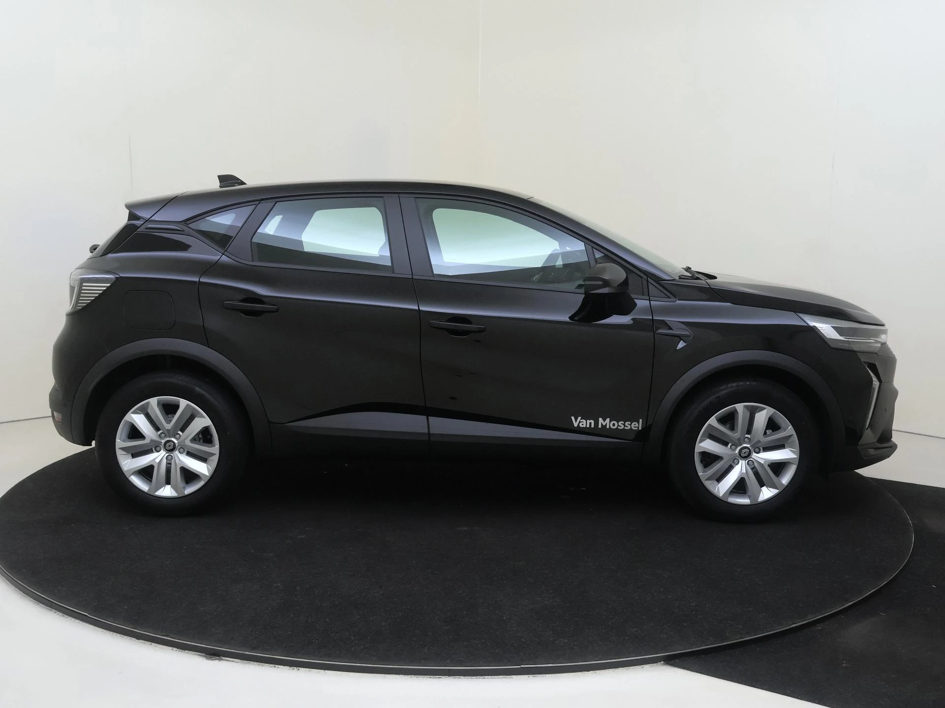 Renault-Captur-image-8