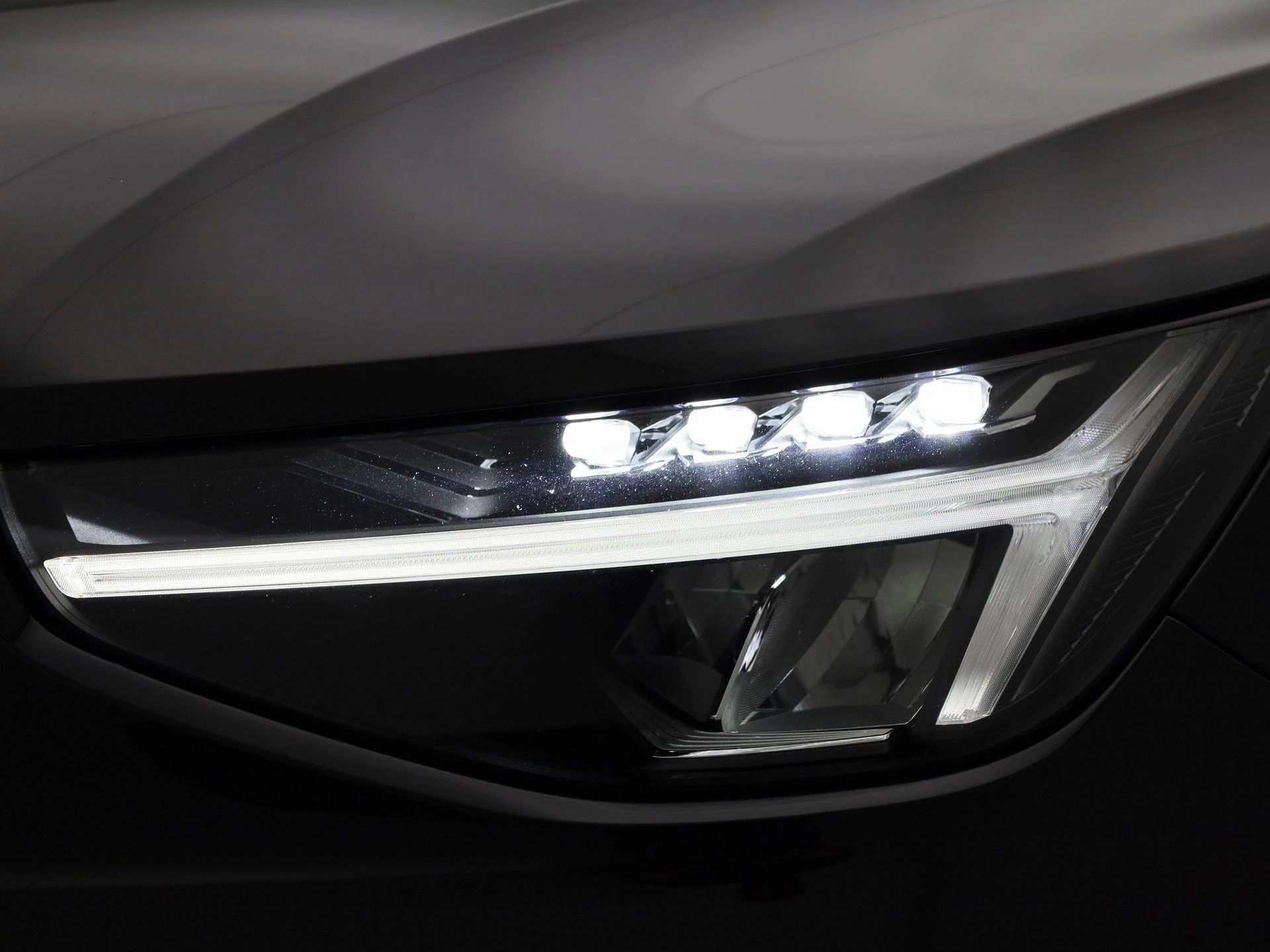 Volvo-XC40-image-15