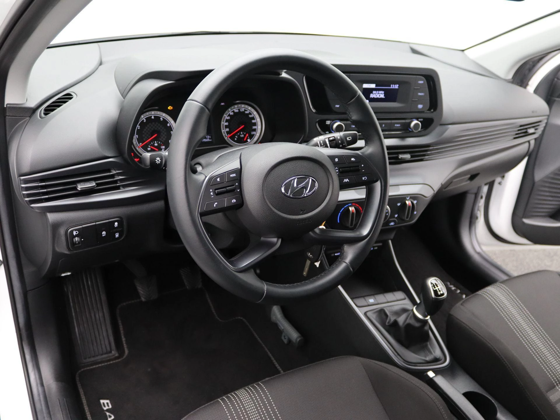 Hyundai-Bayon-image-25