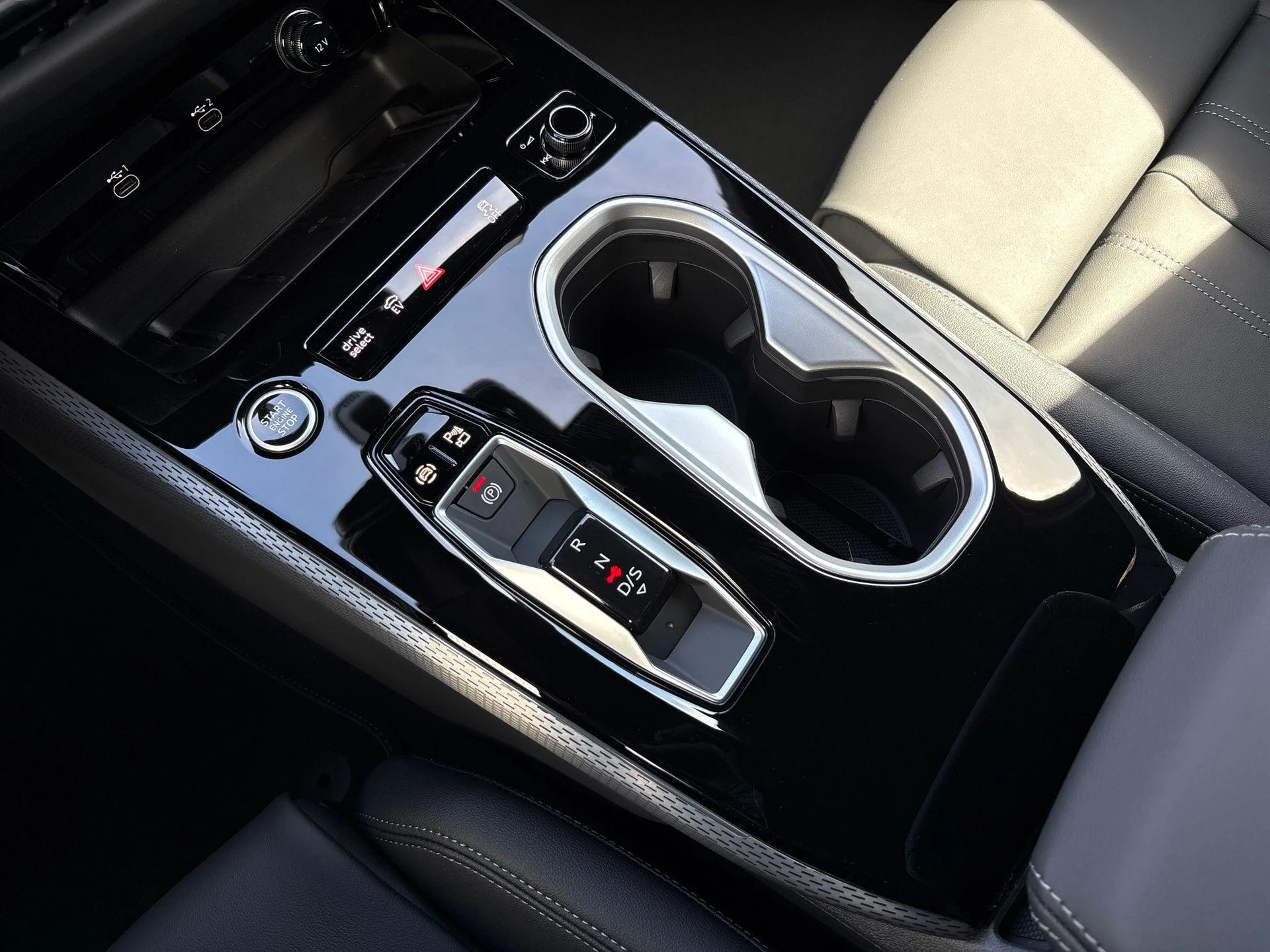 Audi A6 Limousine 2.0 e-hybrid quattro S edition Competition