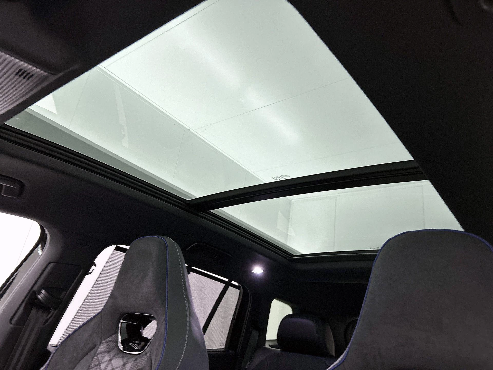 Volkswagen-Tayron-image-40