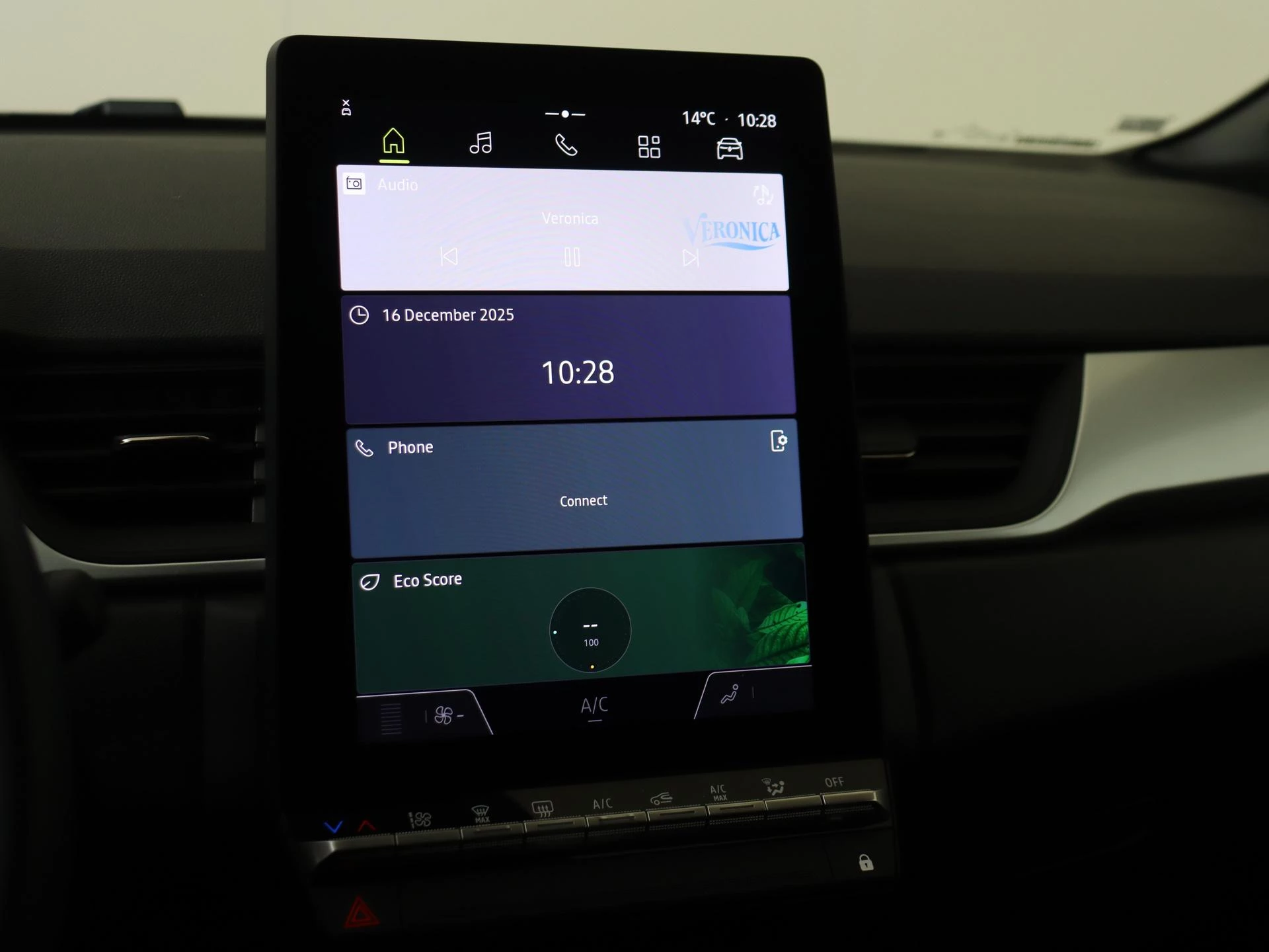 Renault-Captur-image-19
